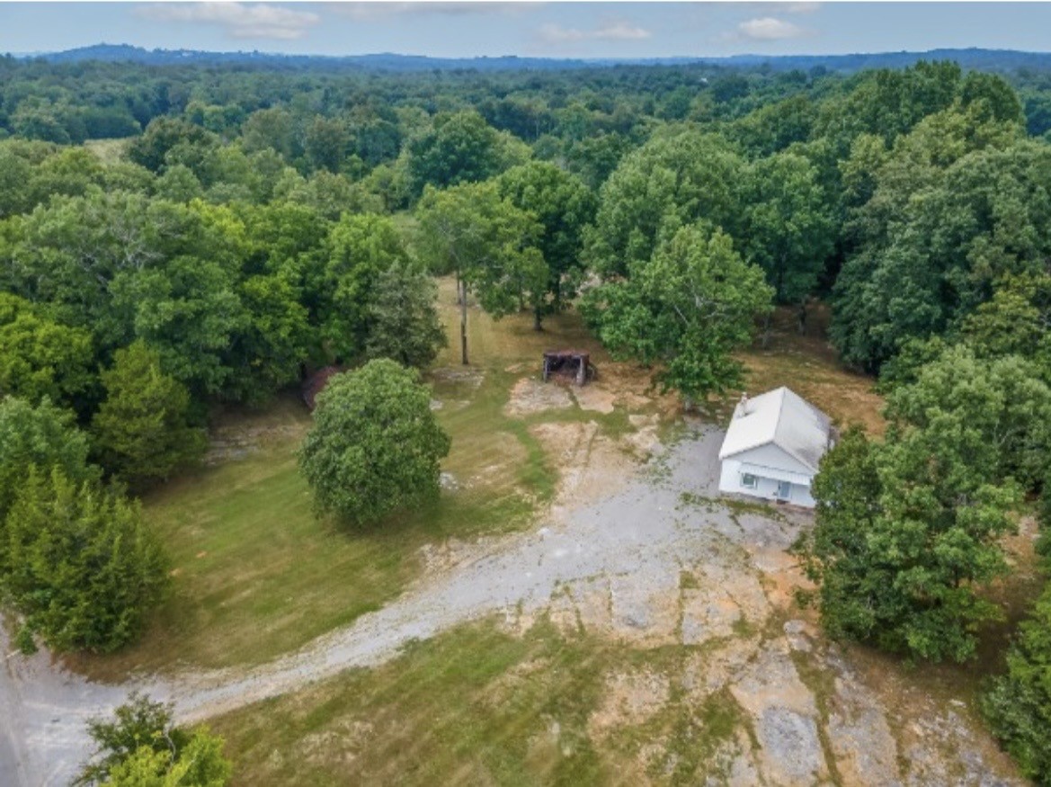488 Lower Halls Mill Rd