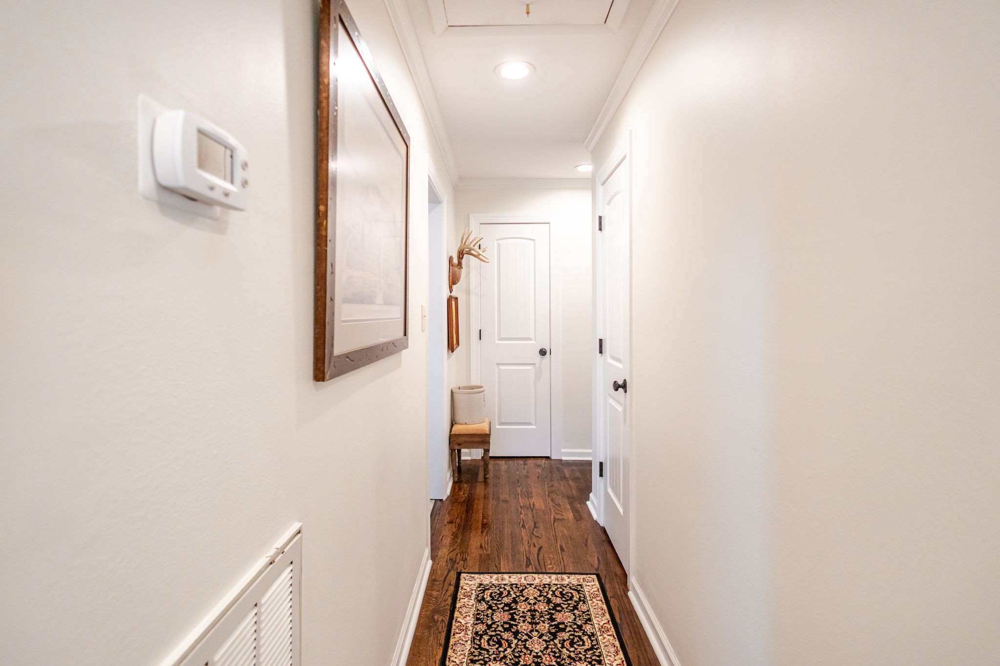106 High St