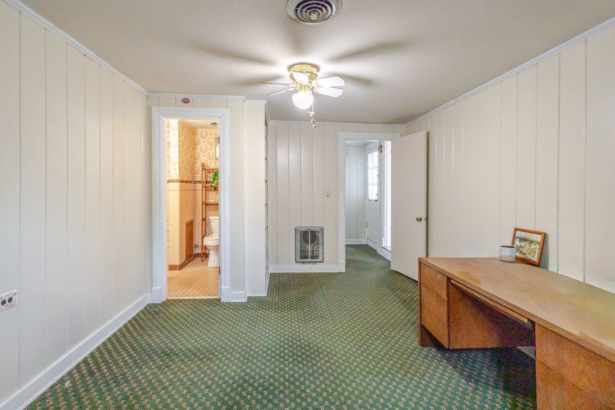 313 Hickory Dr