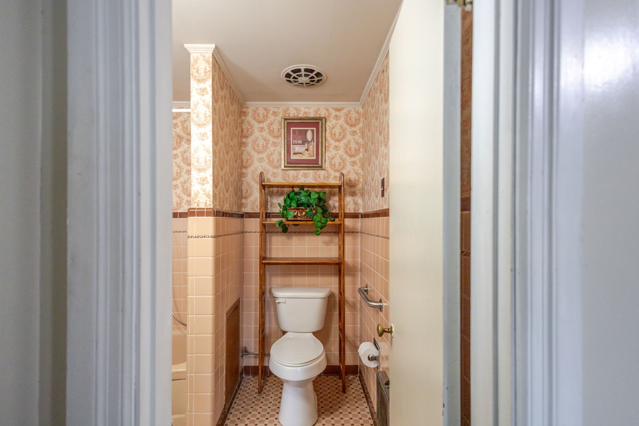 313 Hickory Dr