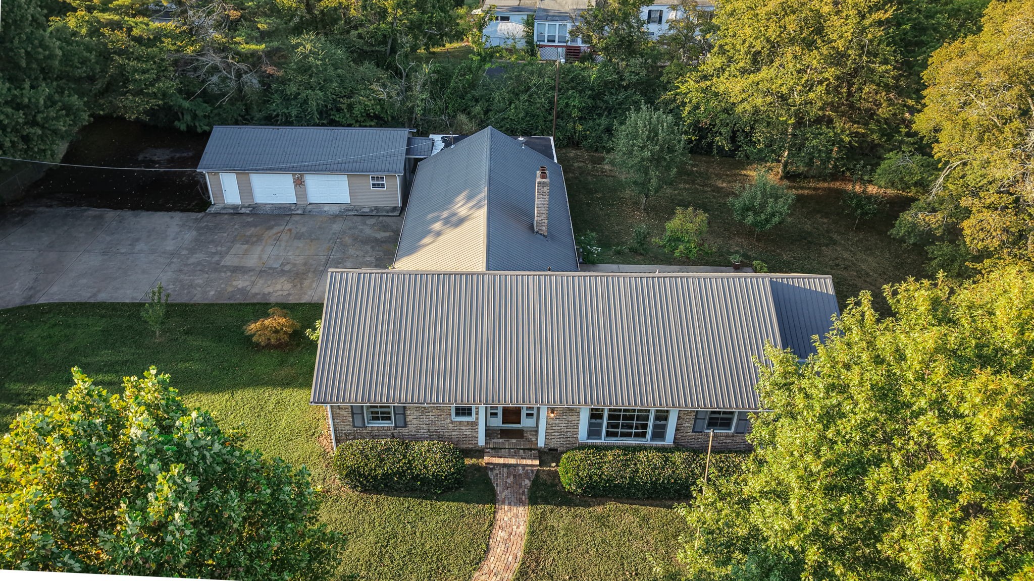 313 Hickory Dr