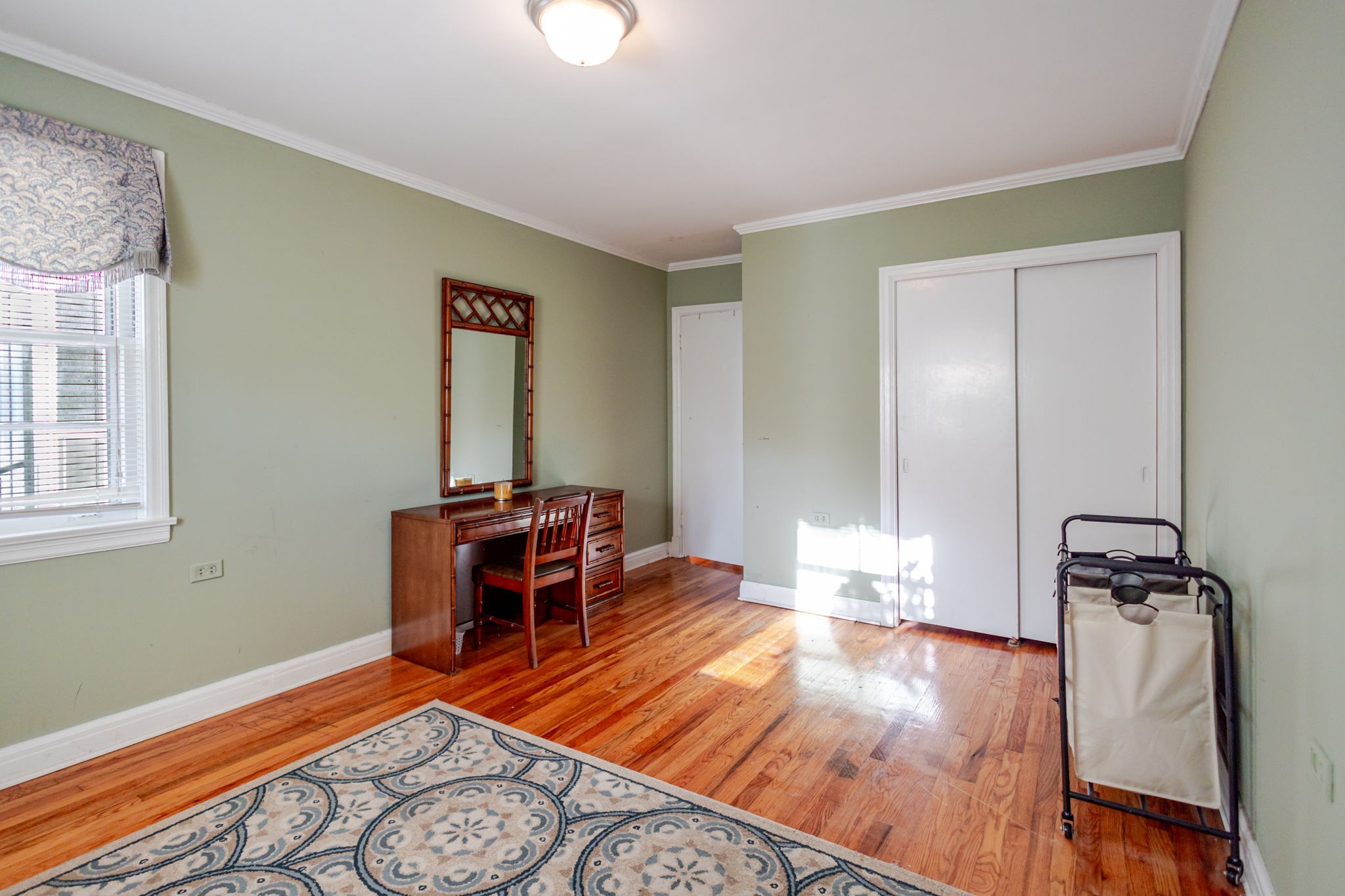 313 Hickory Dr