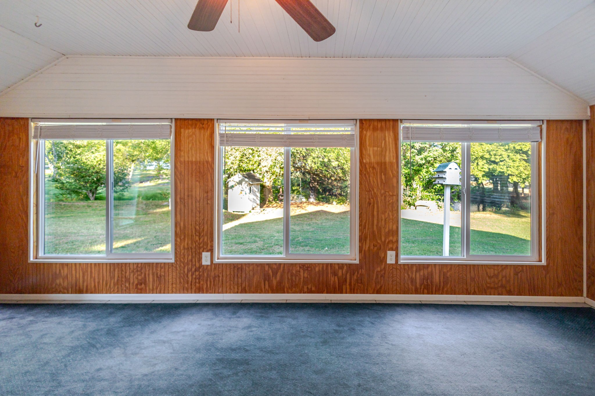 313 Hickory Dr