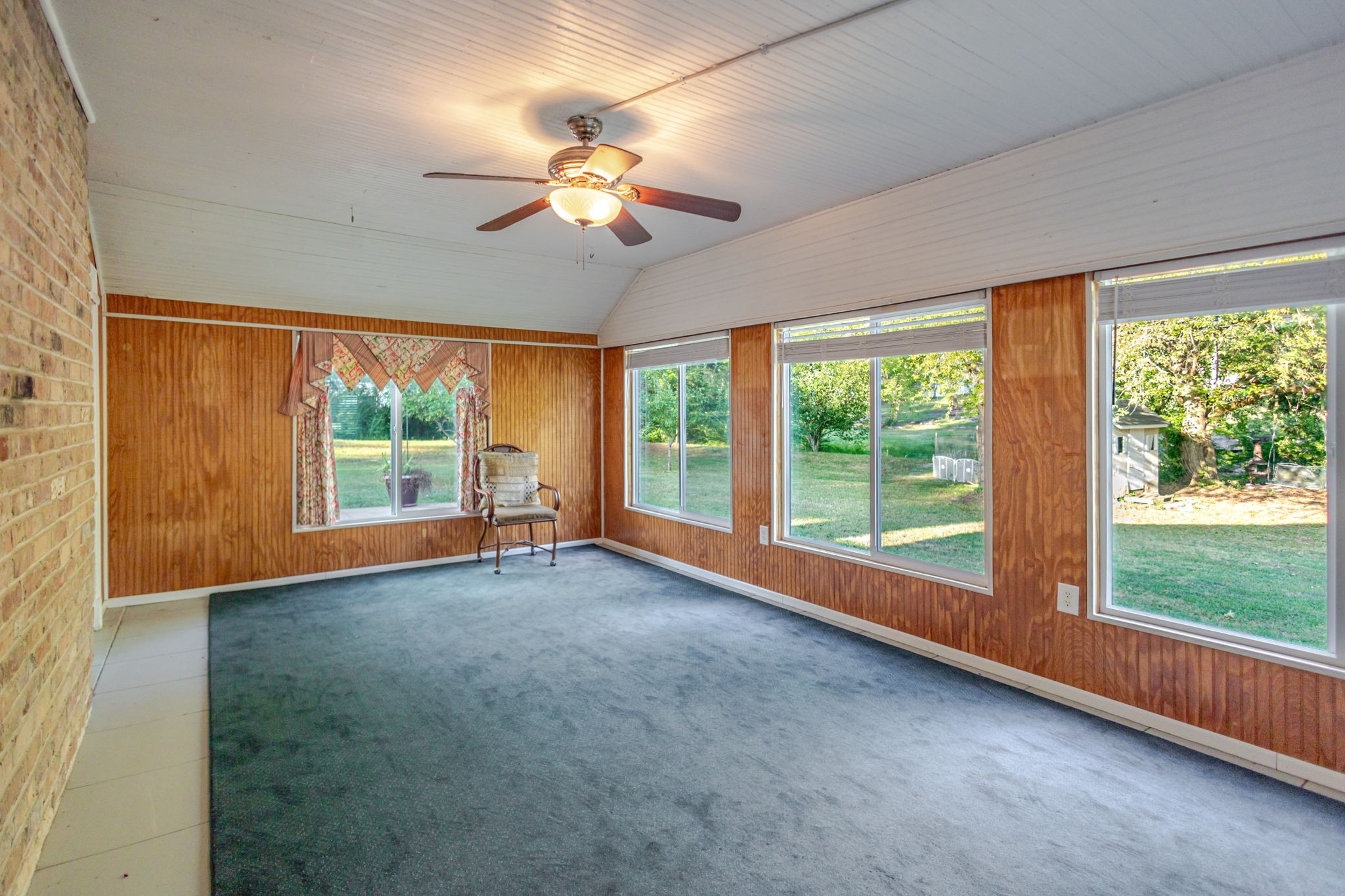 313 Hickory Dr