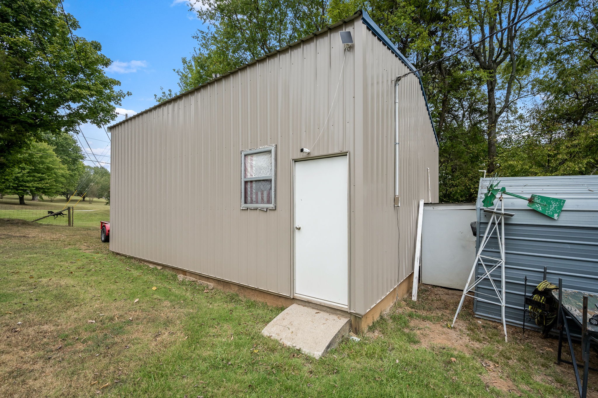 404 Old Nashville Dirt Rd