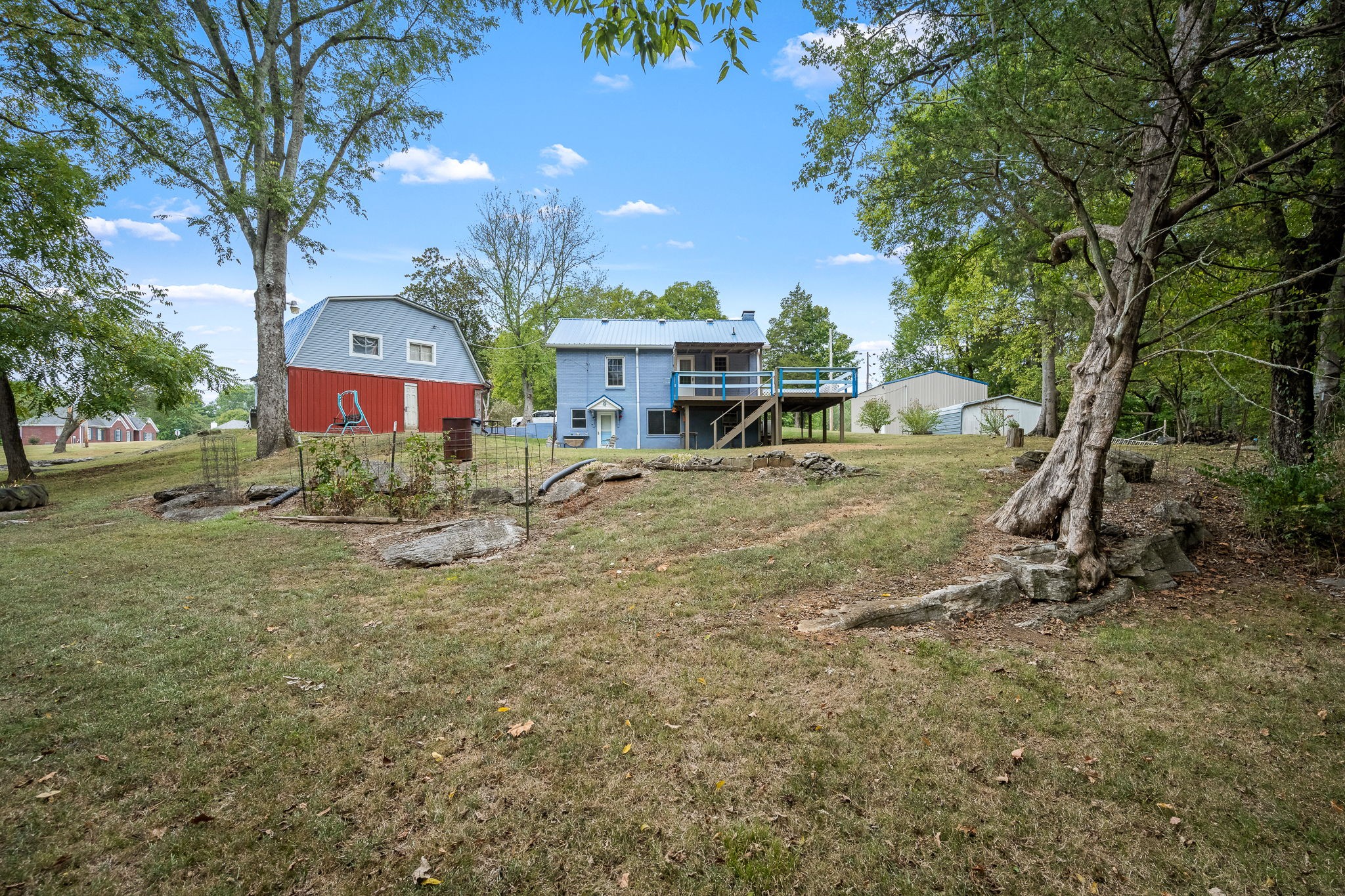 404 Old Nashville Dirt Rd