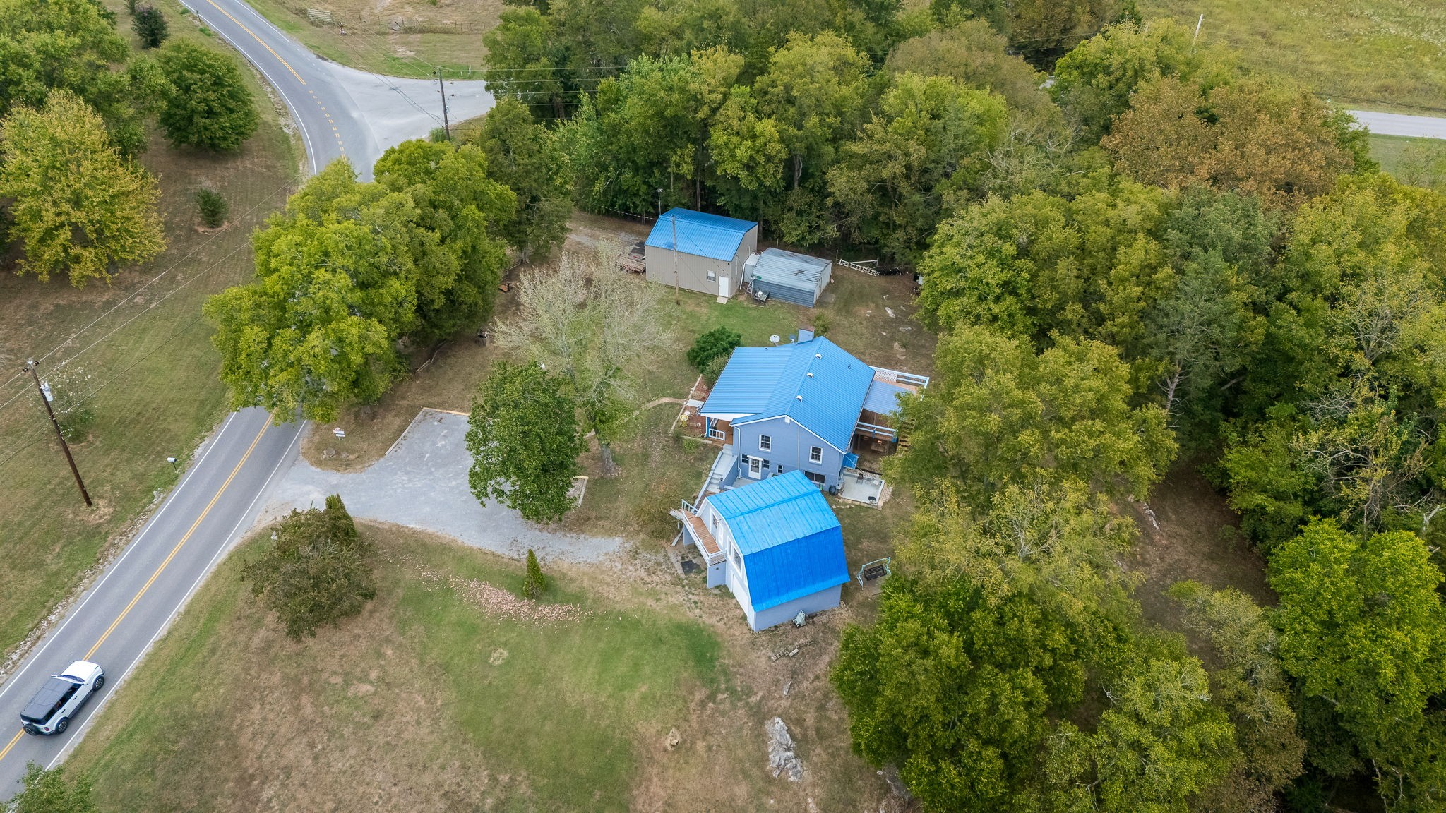 404 Old Nashville Dirt Rd