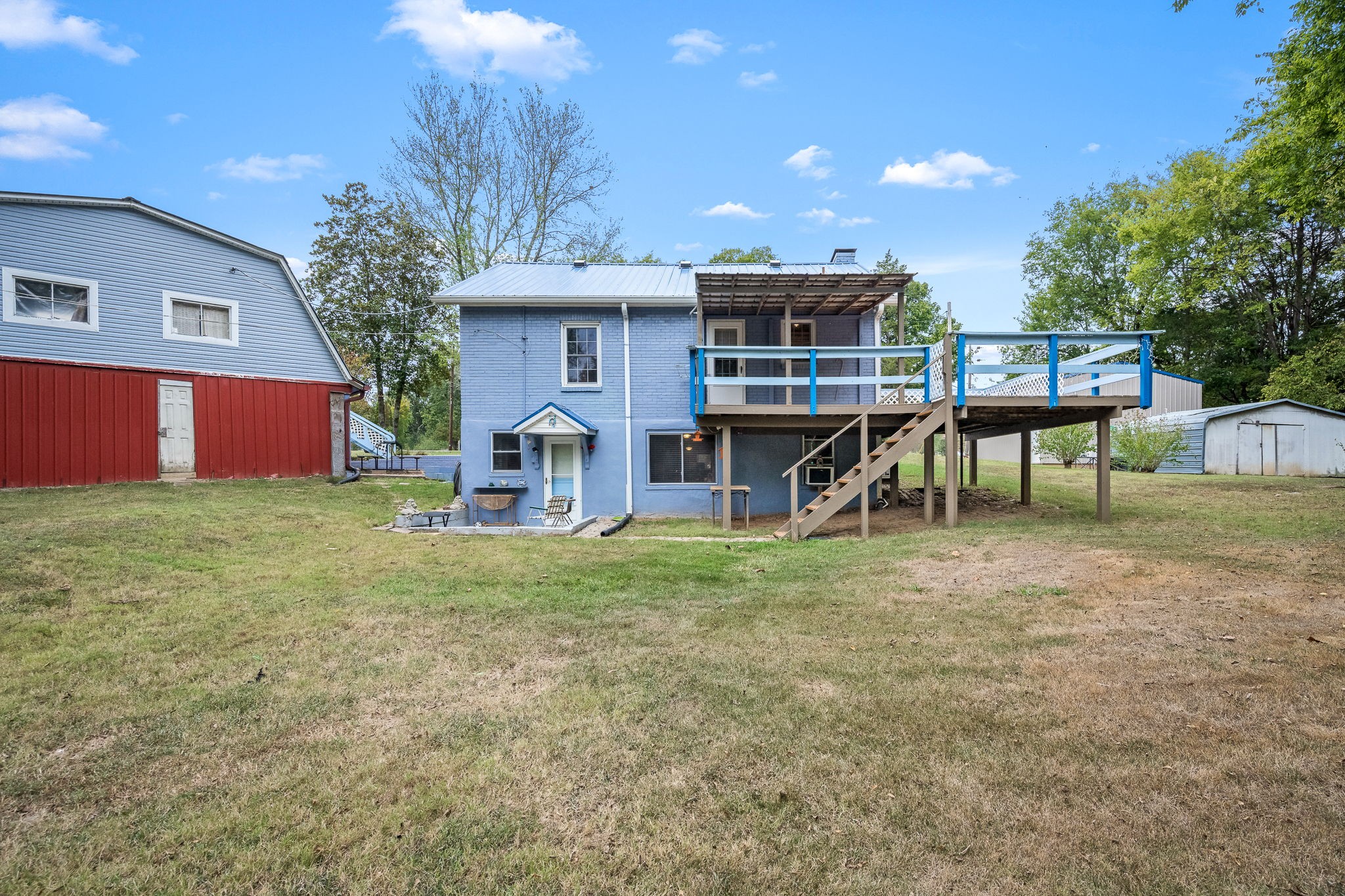 404 Old Nashville Dirt Rd