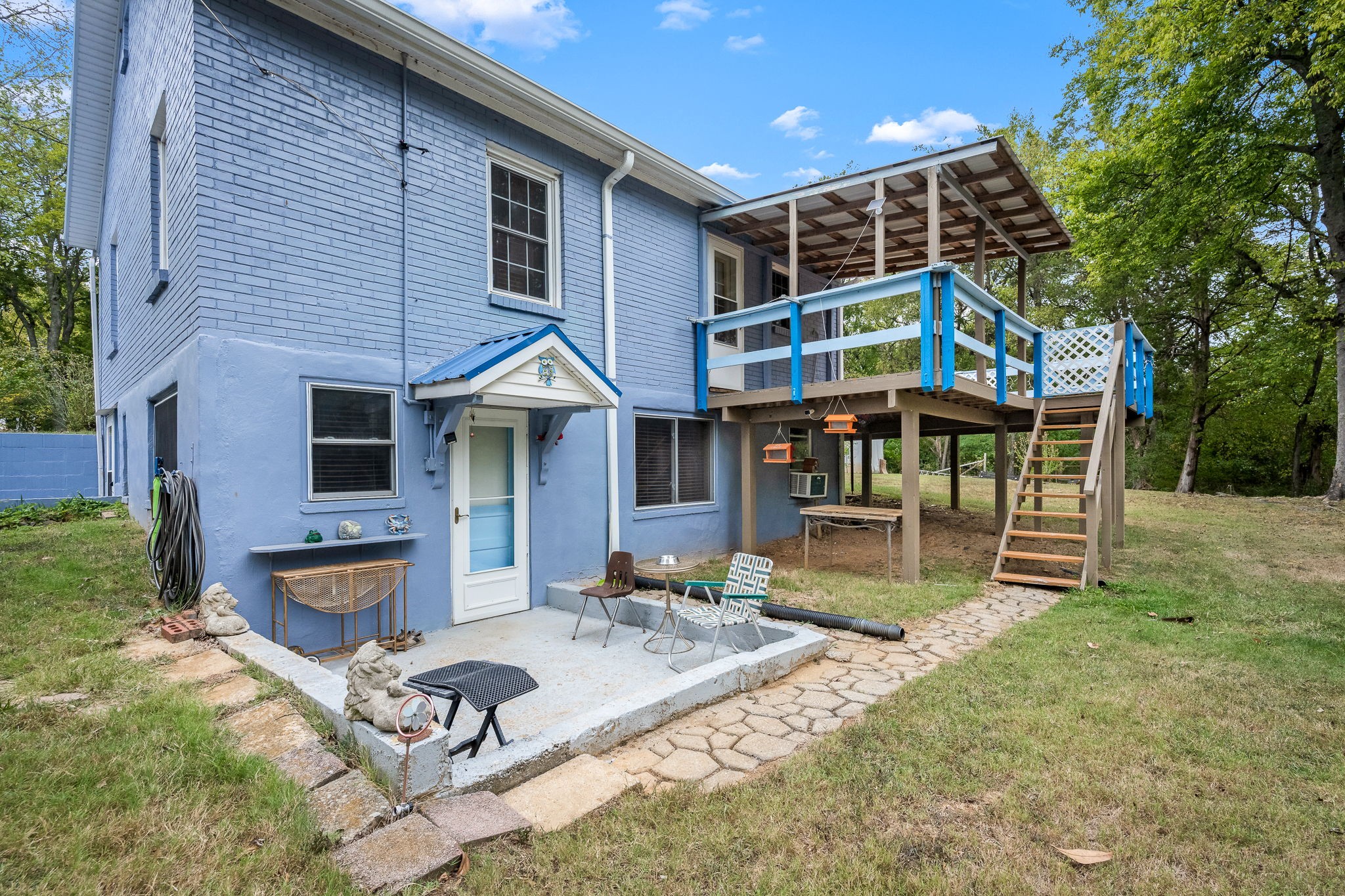 404 Old Nashville Dirt Rd