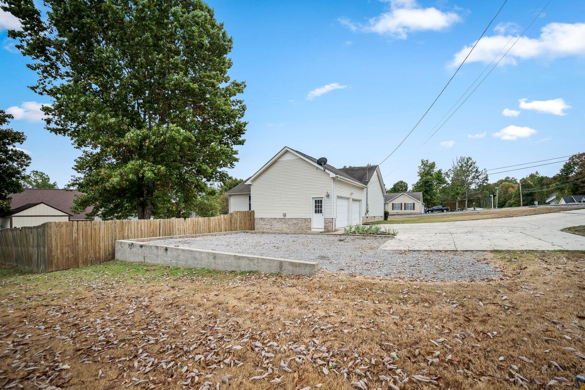 114 Sanders St