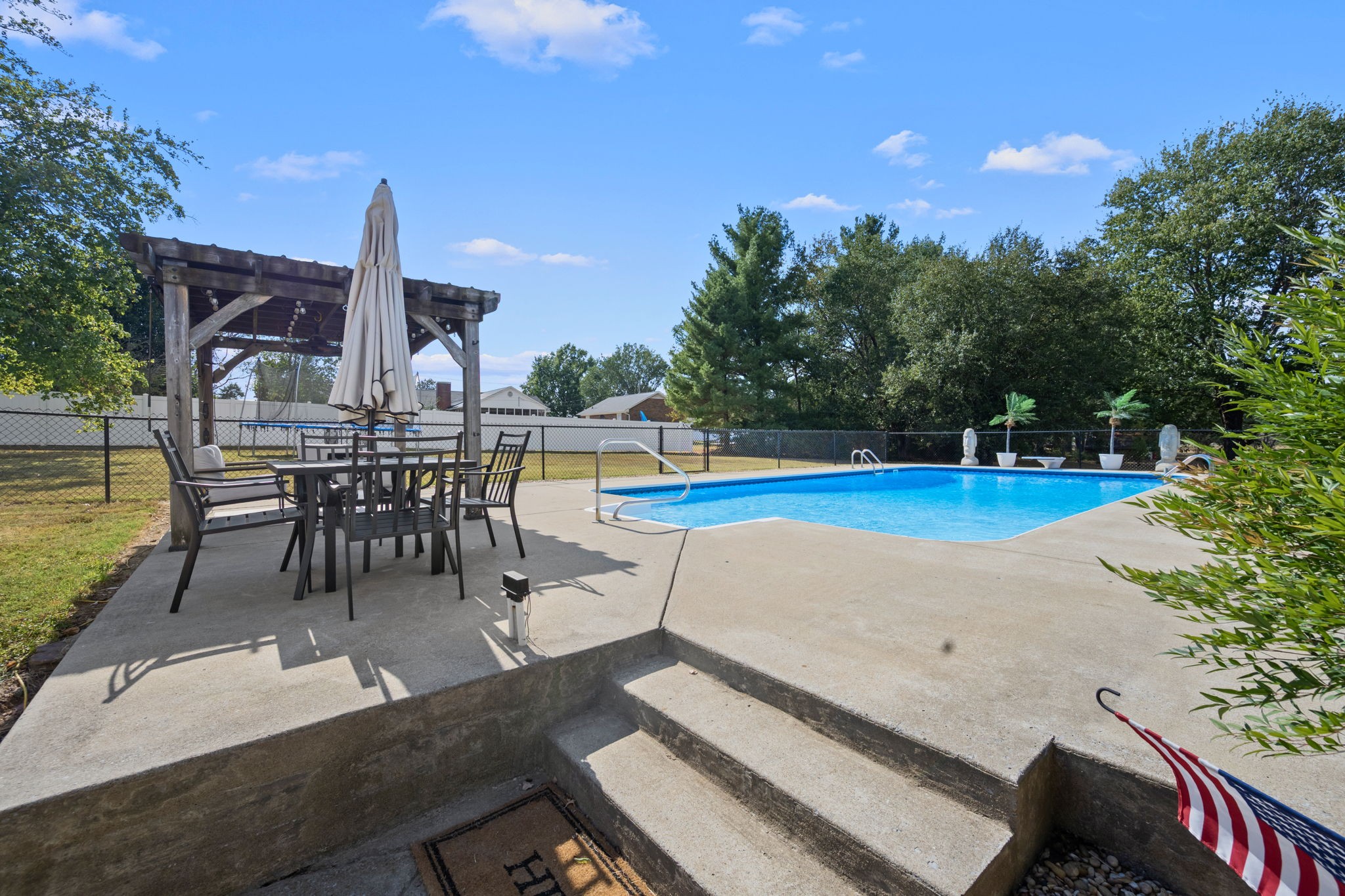 100 Cardinal Hill Rd