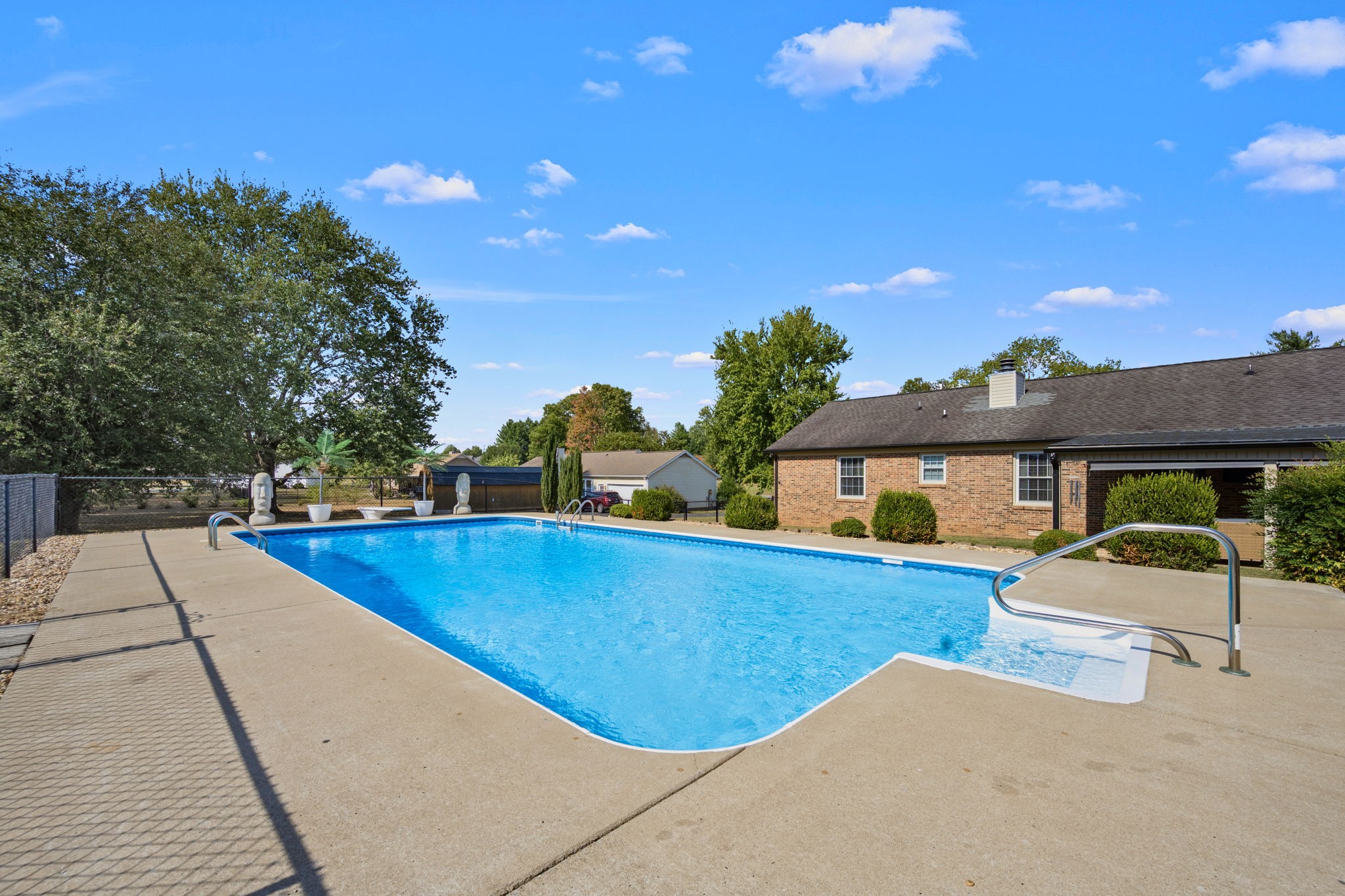 100 Cardinal Hill Rd