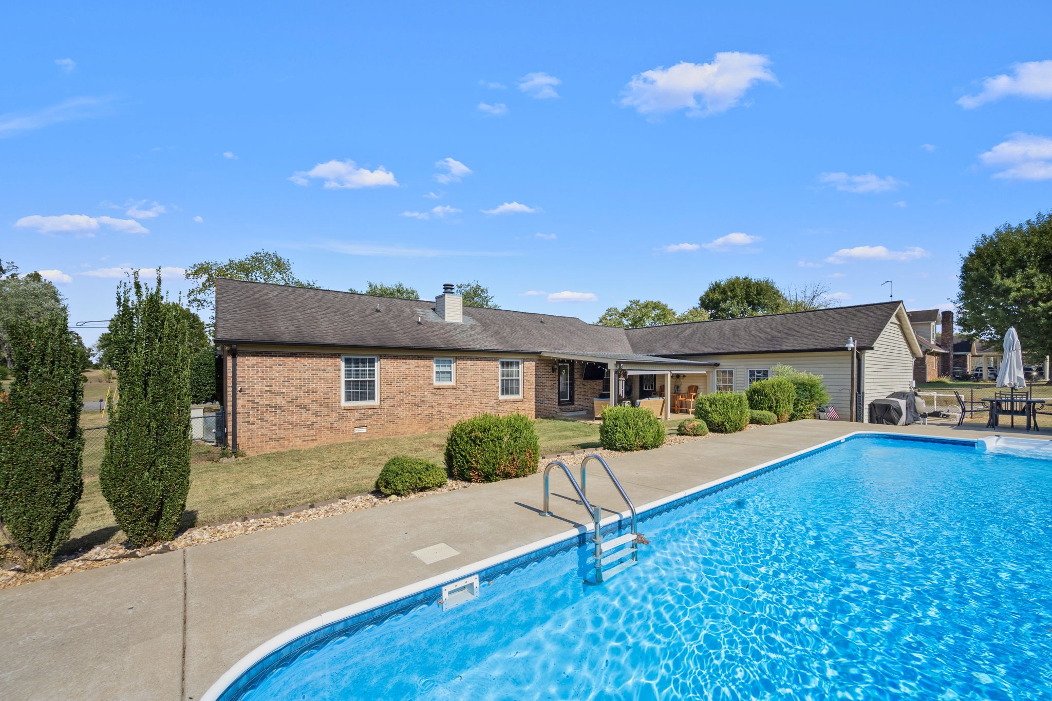100 Cardinal Hill Rd