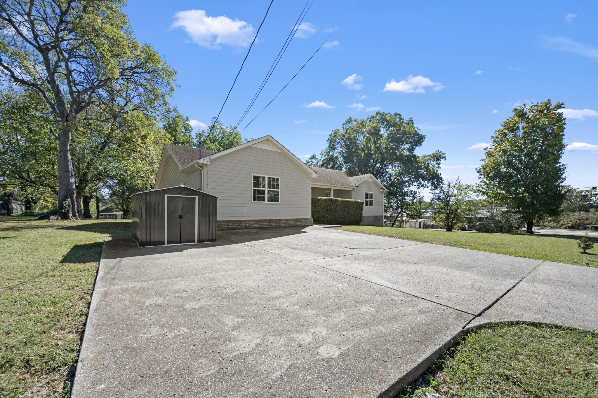 200 Broad St