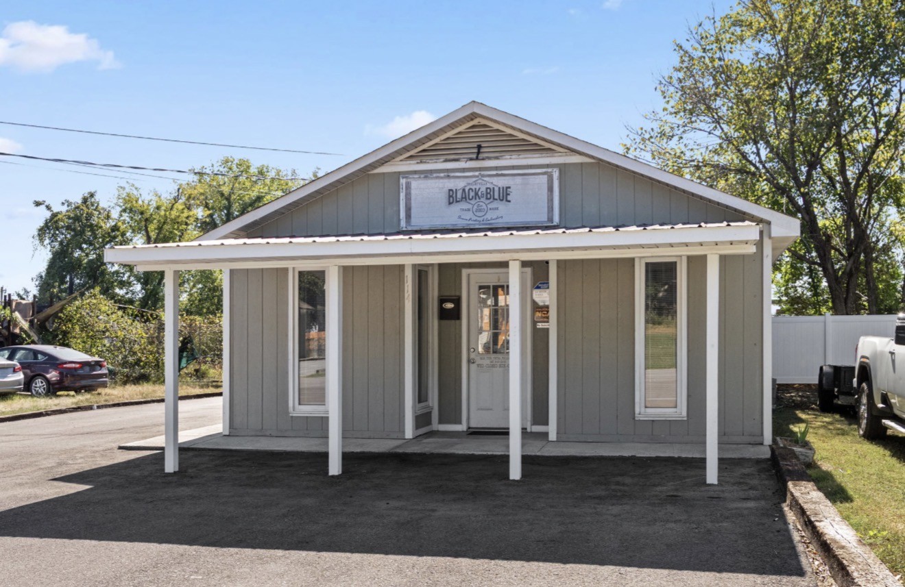 114 E Highland Ave Shelbyville Tn Us 37160 Rtc3624235
