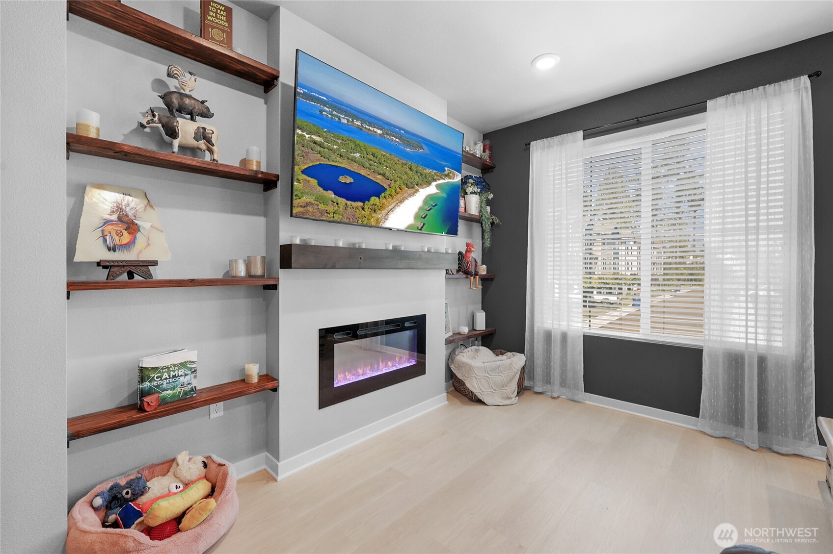 2007 101st Avenue SE Unit: 3