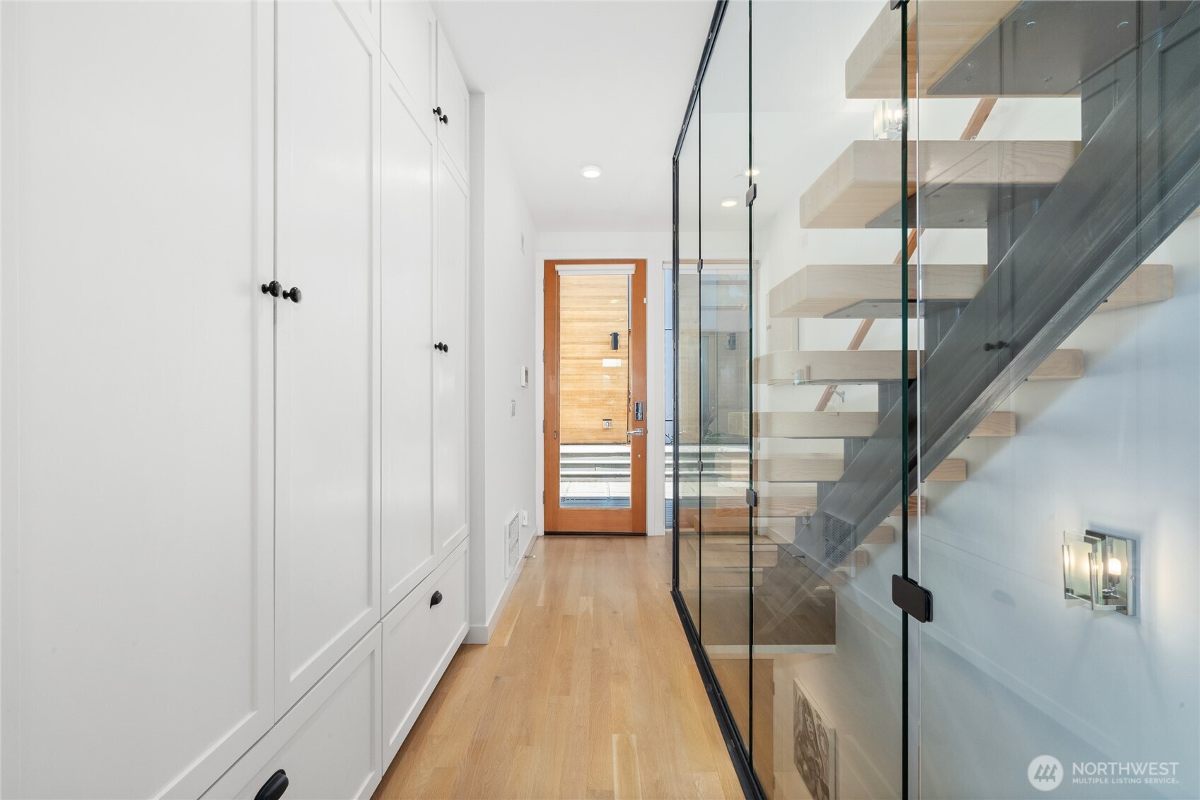 2357 Yale Avenue E Unit: B