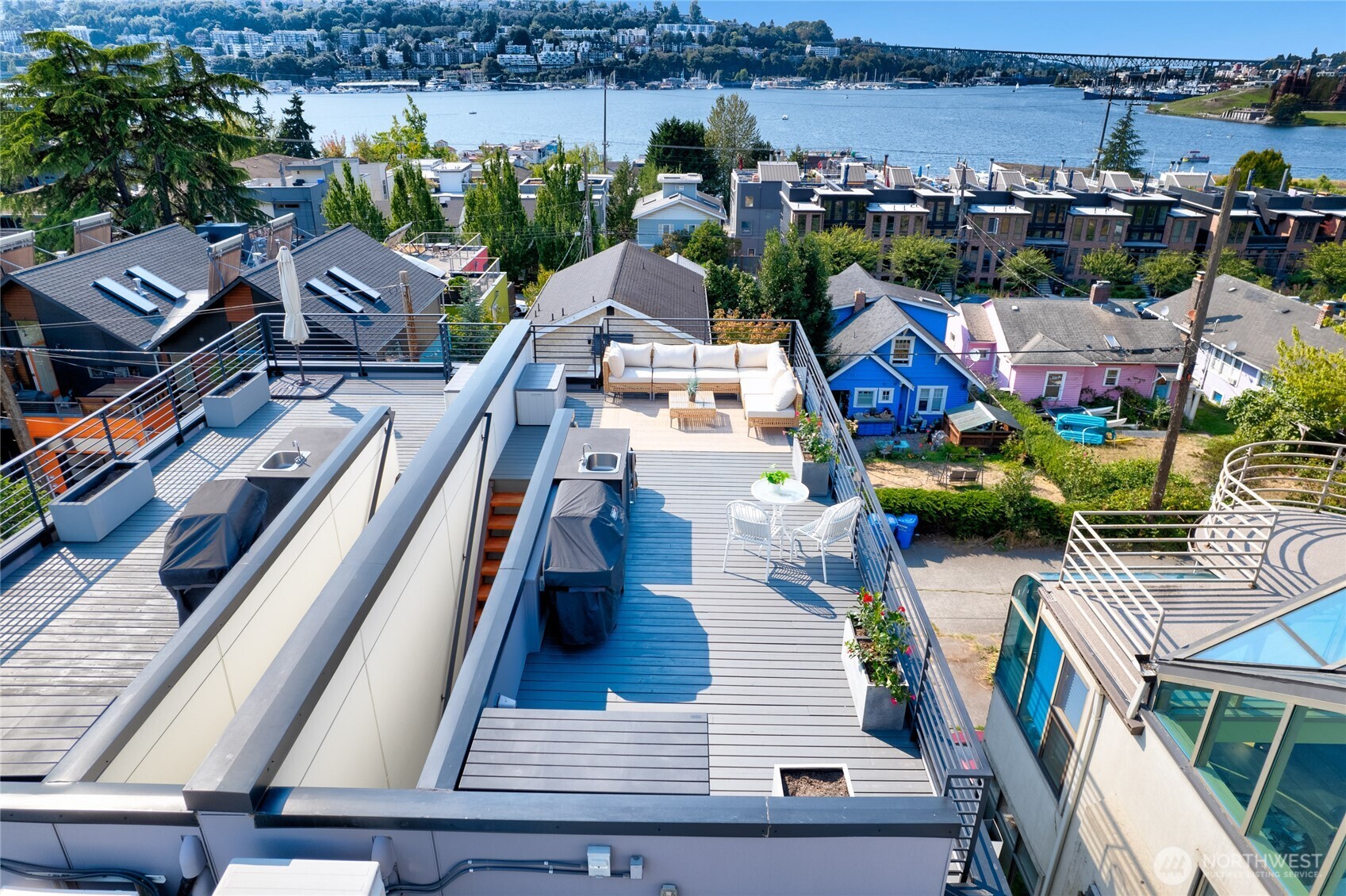 2357 Yale Avenue E Unit: B