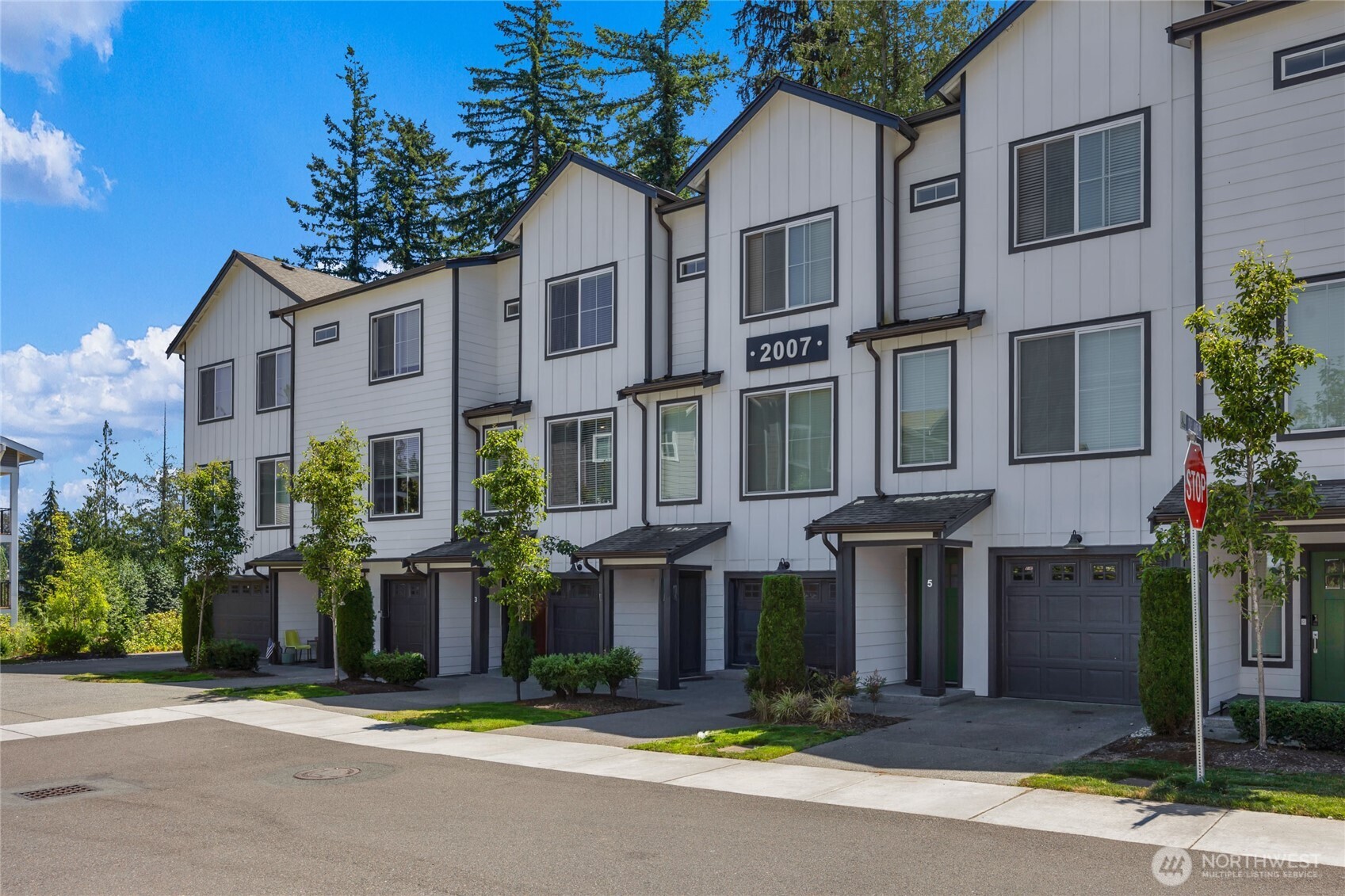 2007 101st Avenue SE Unit: 3