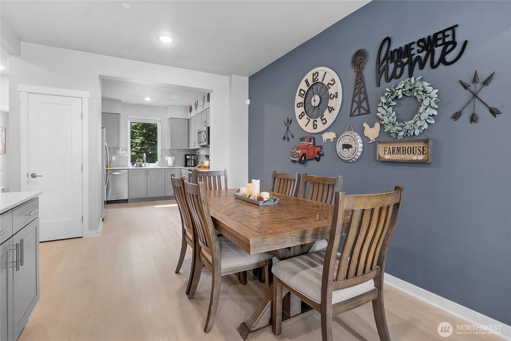 2007 101st Avenue SE Unit: 3