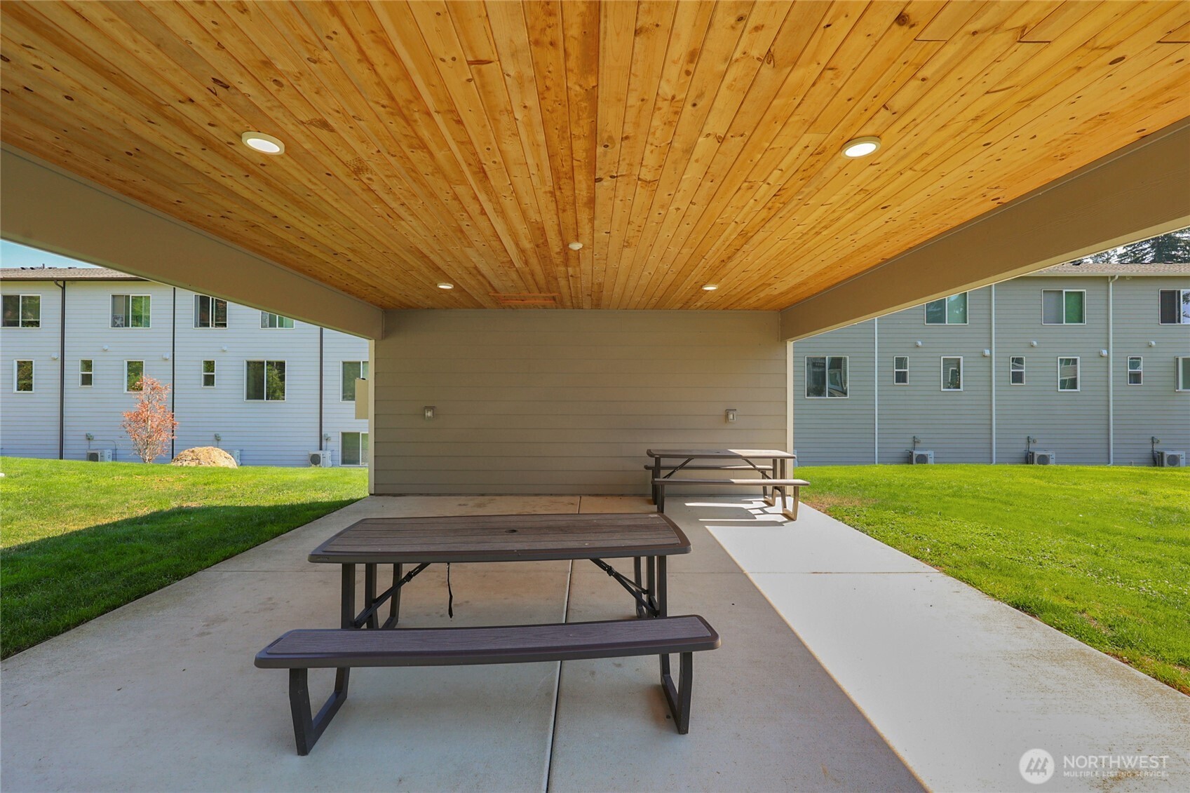 2007 101st Avenue SE Unit: 3