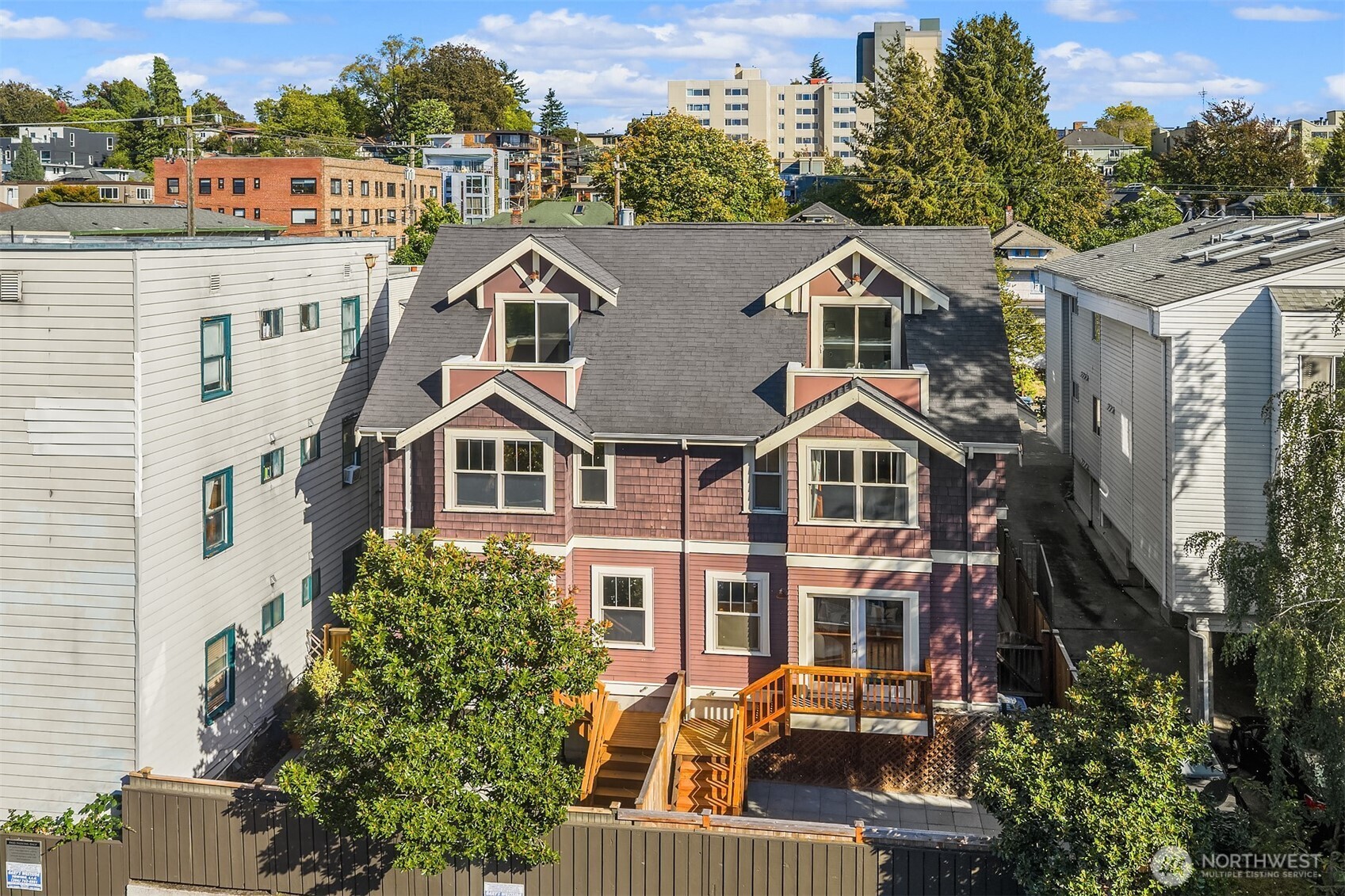 527 11th Avenue E Unit: A