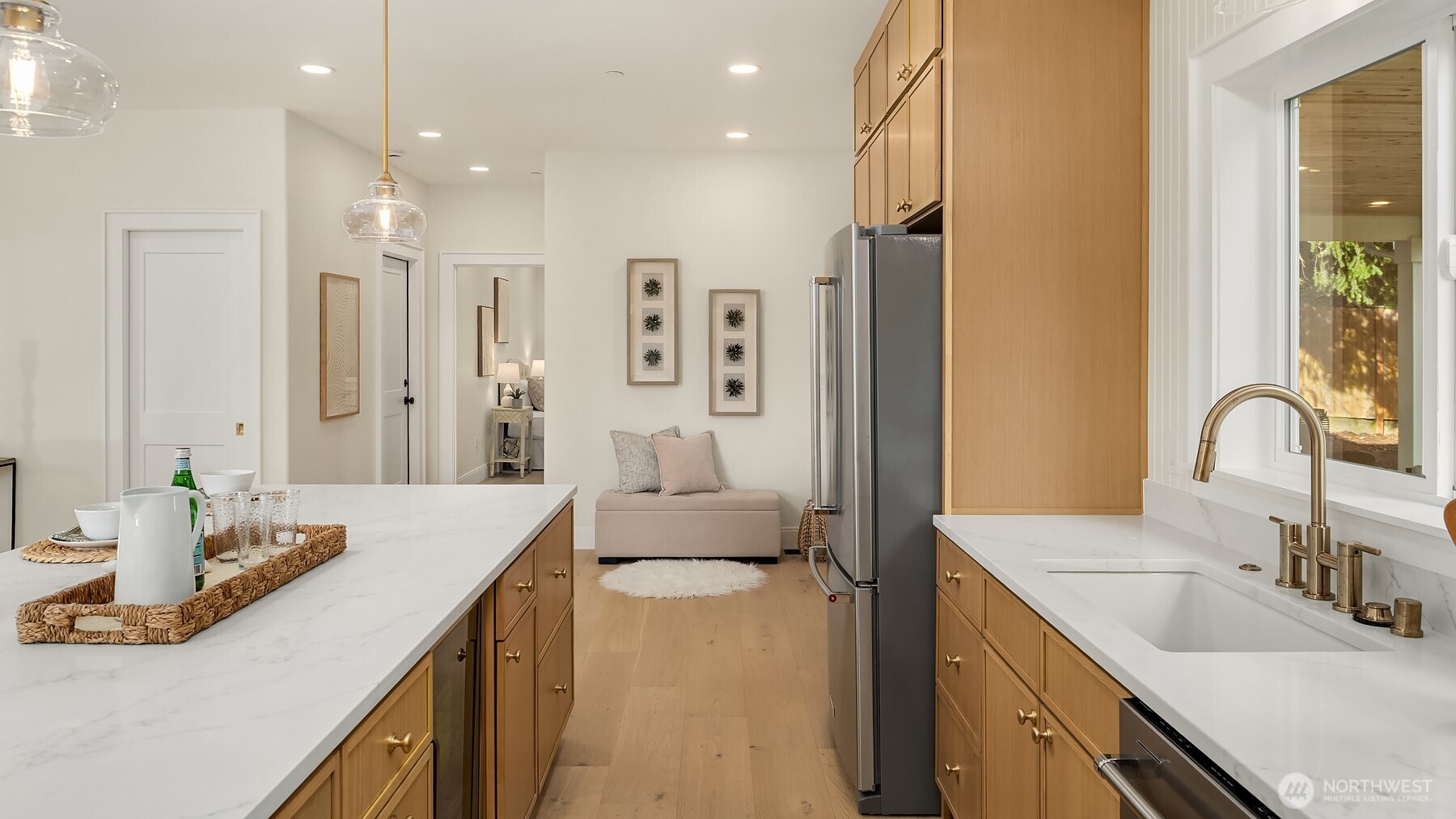 10010 161st Avenue NE