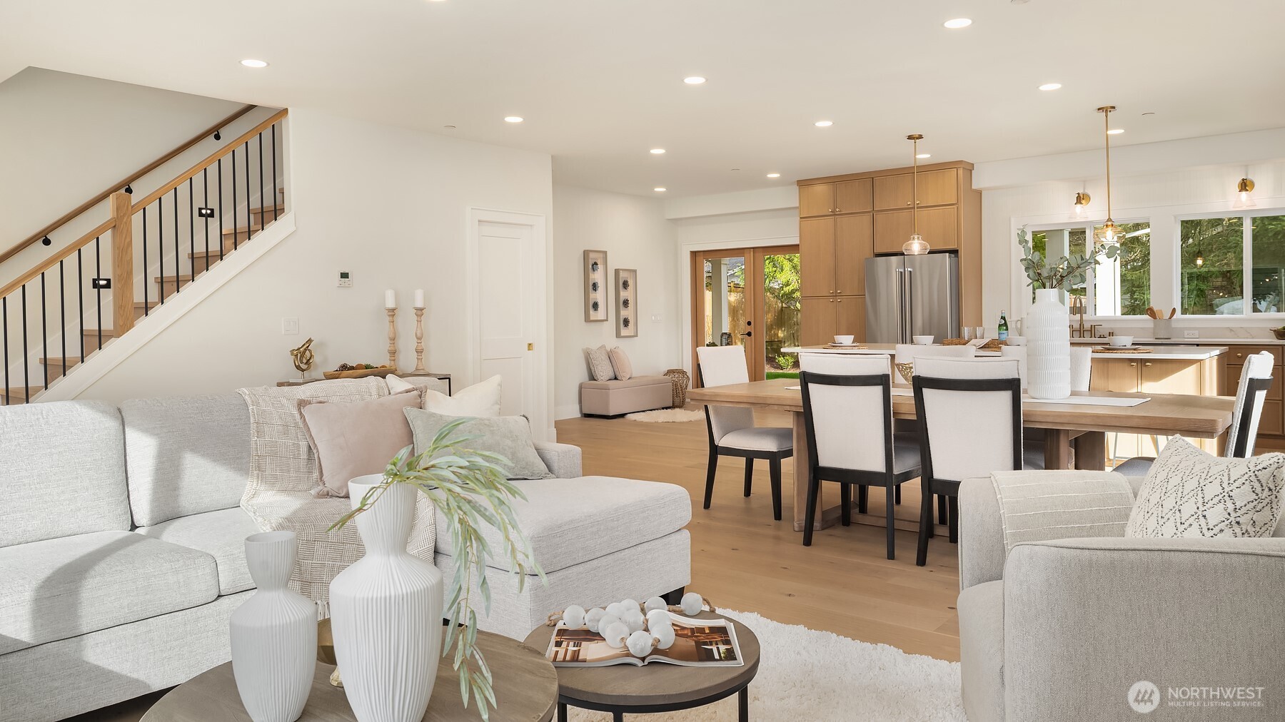 10010 161st Avenue NE