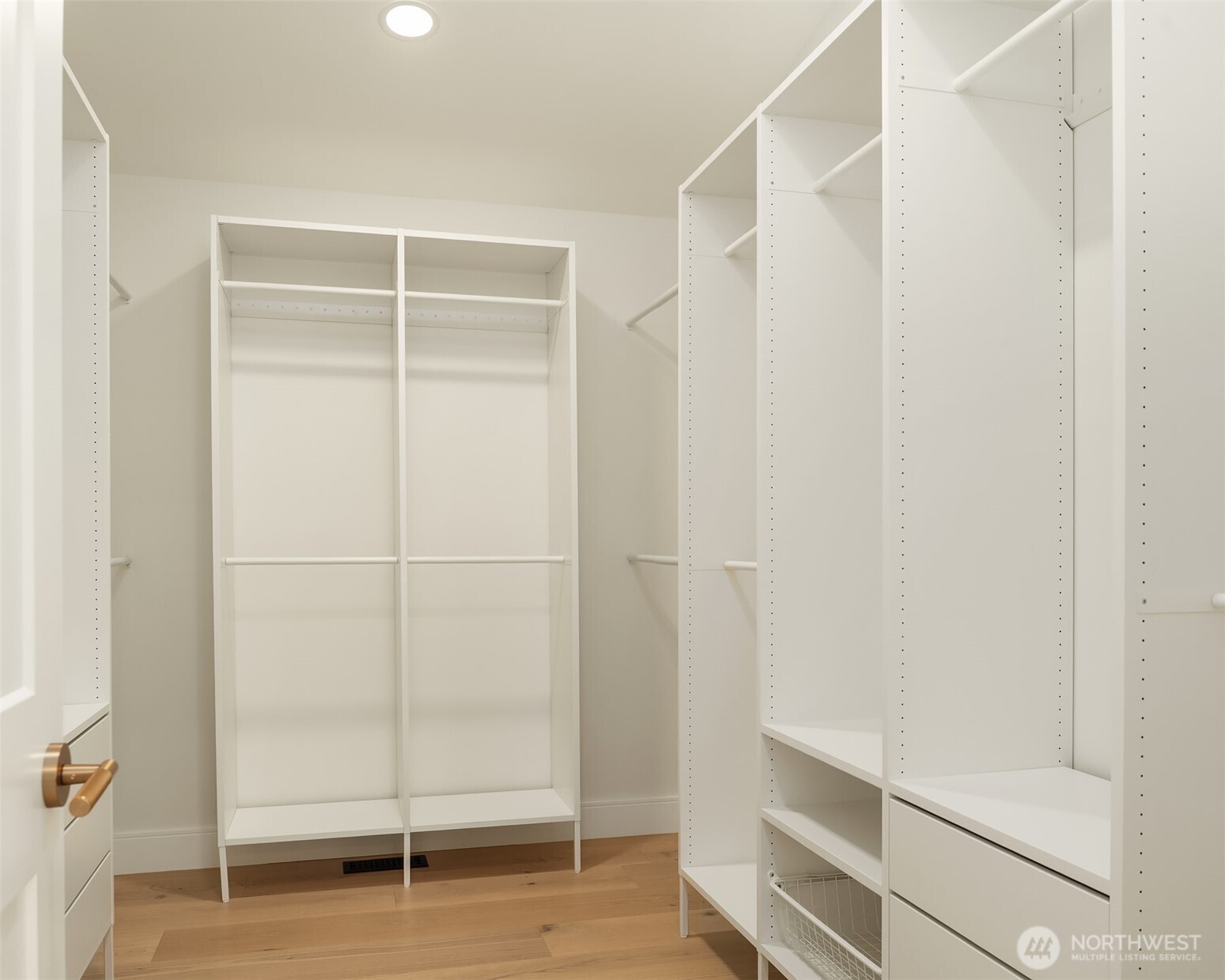 10010 161st Avenue NE