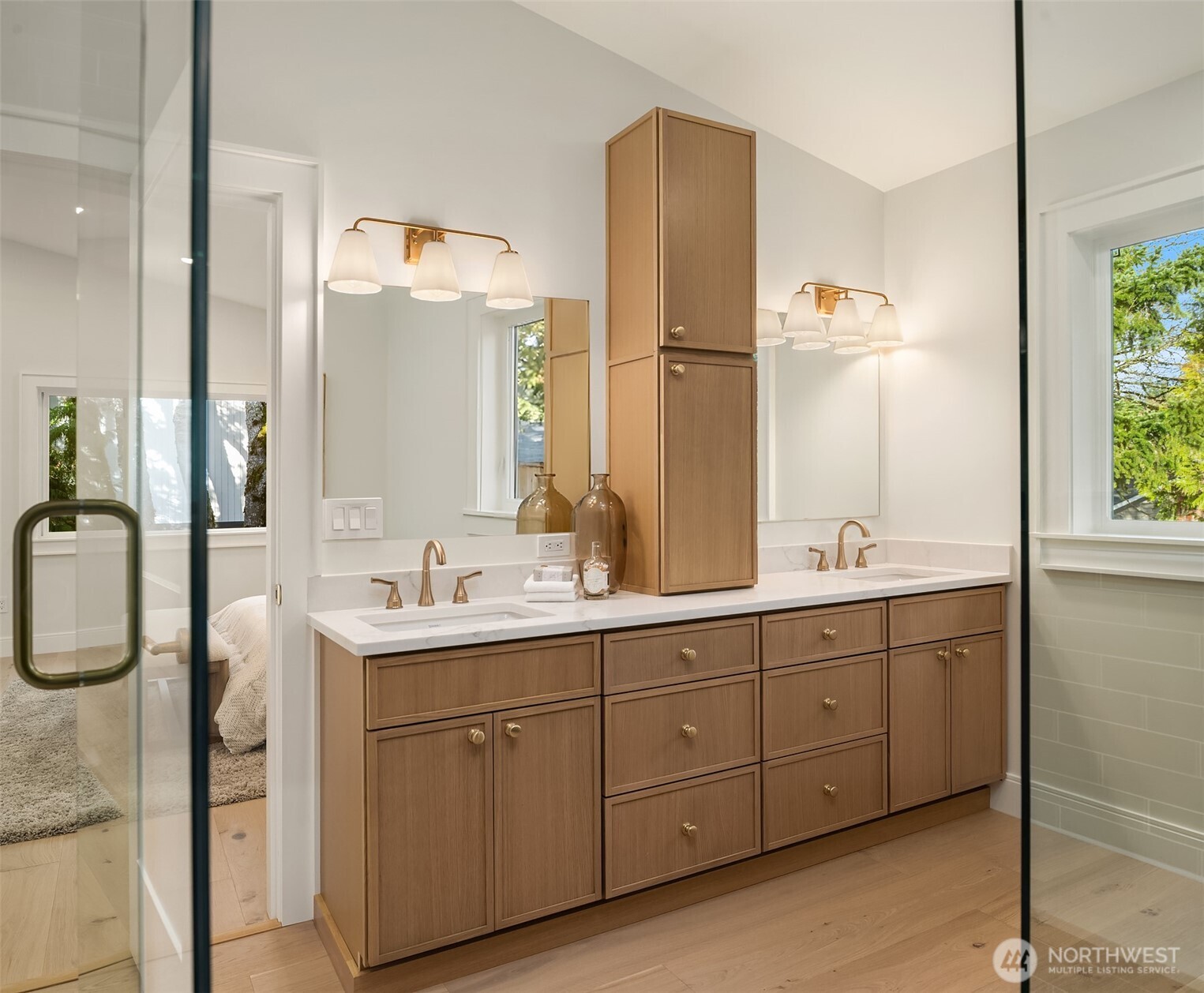 10010 161st Avenue NE