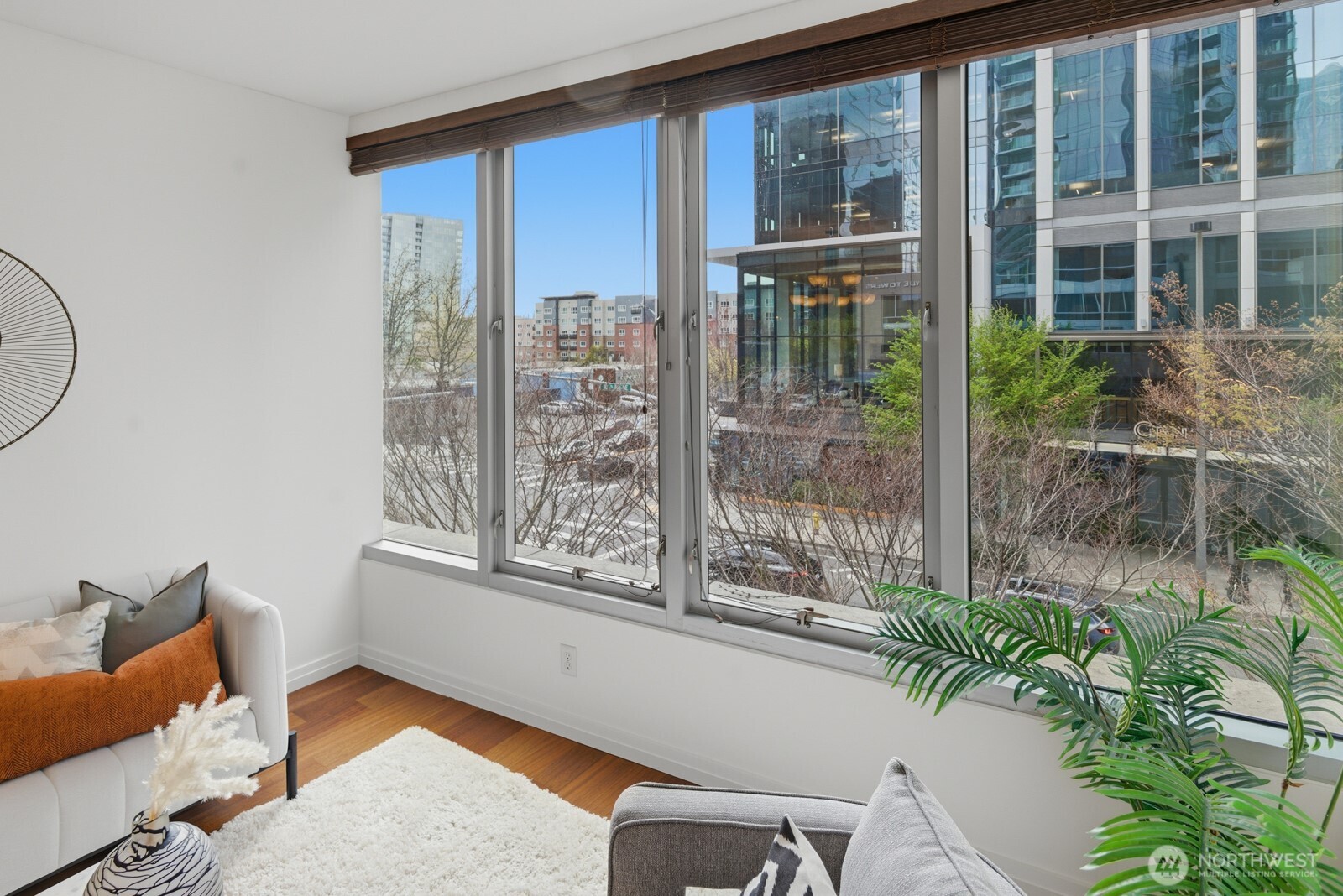 10700 NE 4th Street Unit: 332