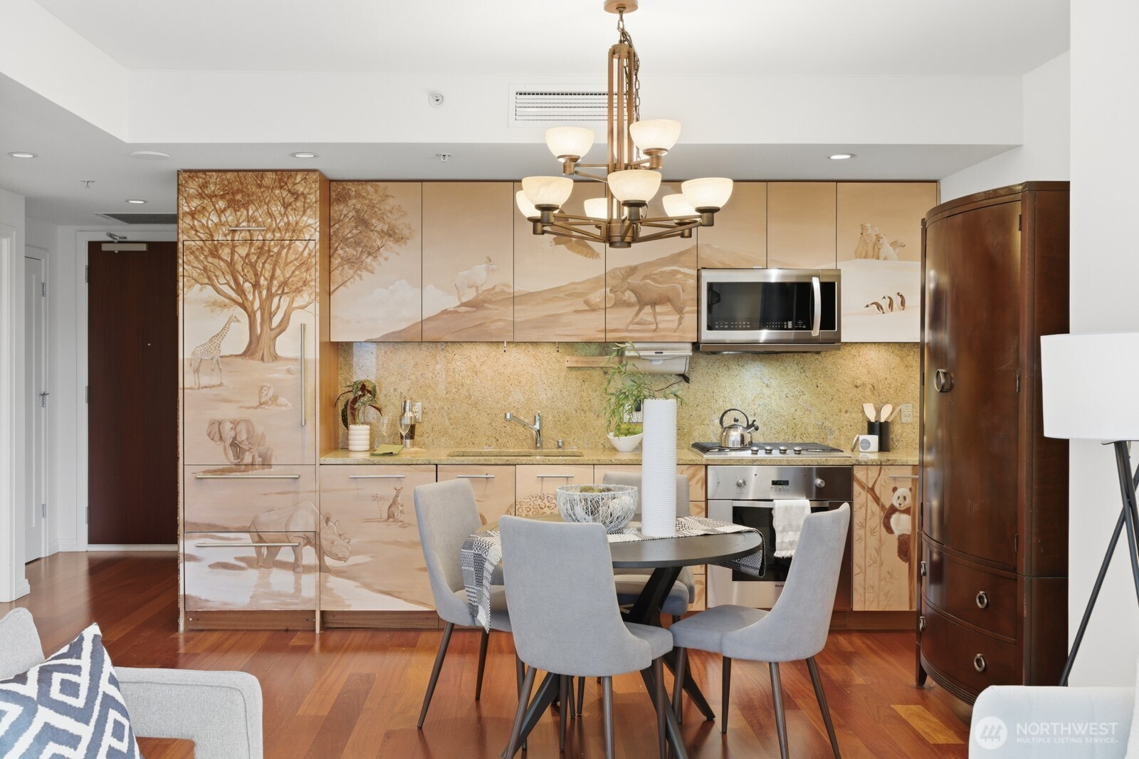 10700 NE 4th Street Unit: 332