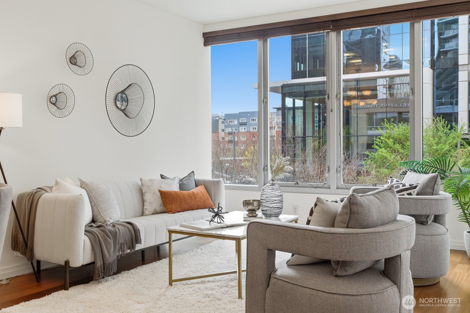 10700 NE 4th Street Unit: 332