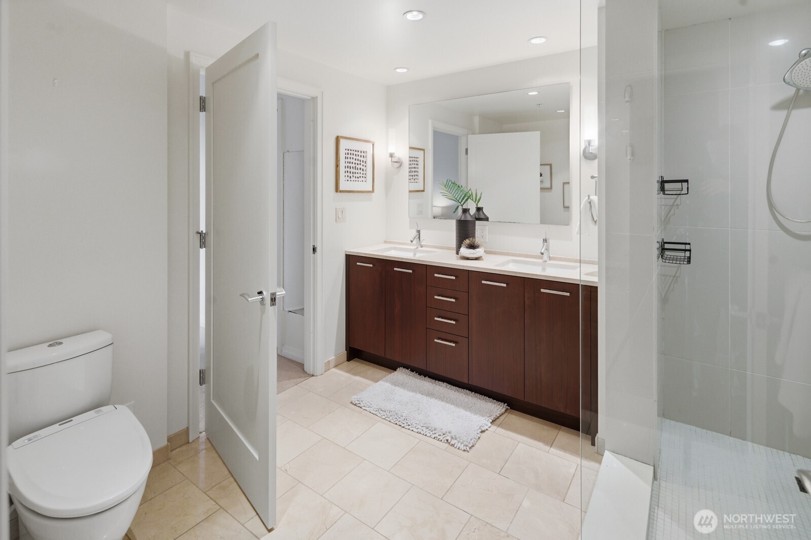 10700 NE 4th Street Unit: 332