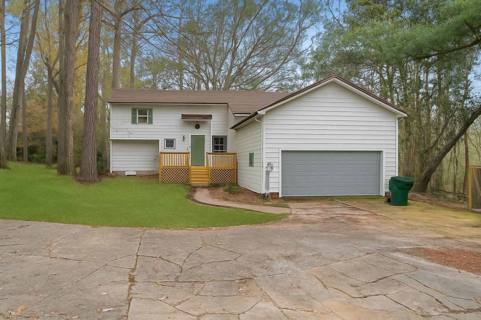 2020 Cynthia Drive