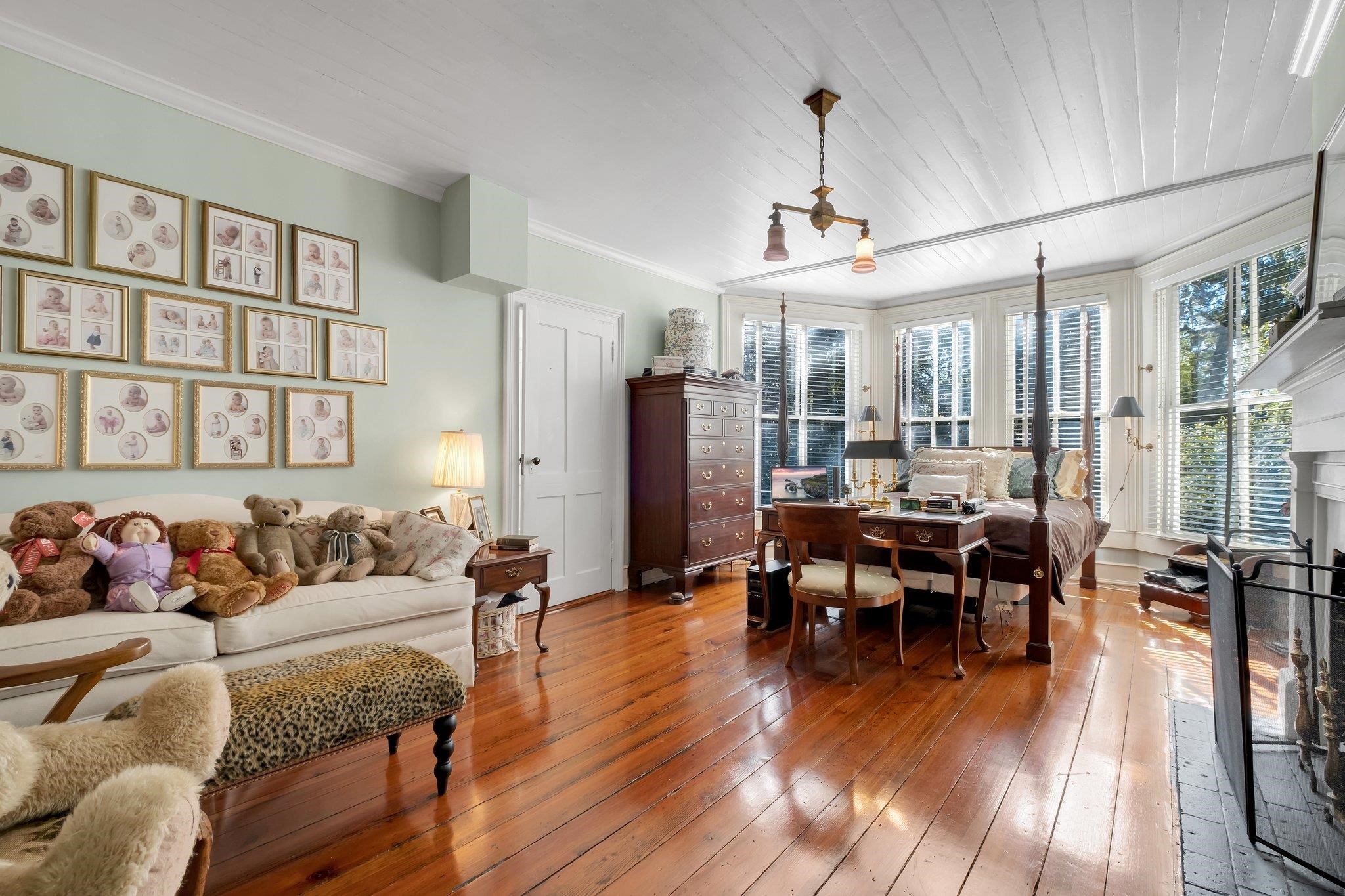 121 N Duval Street