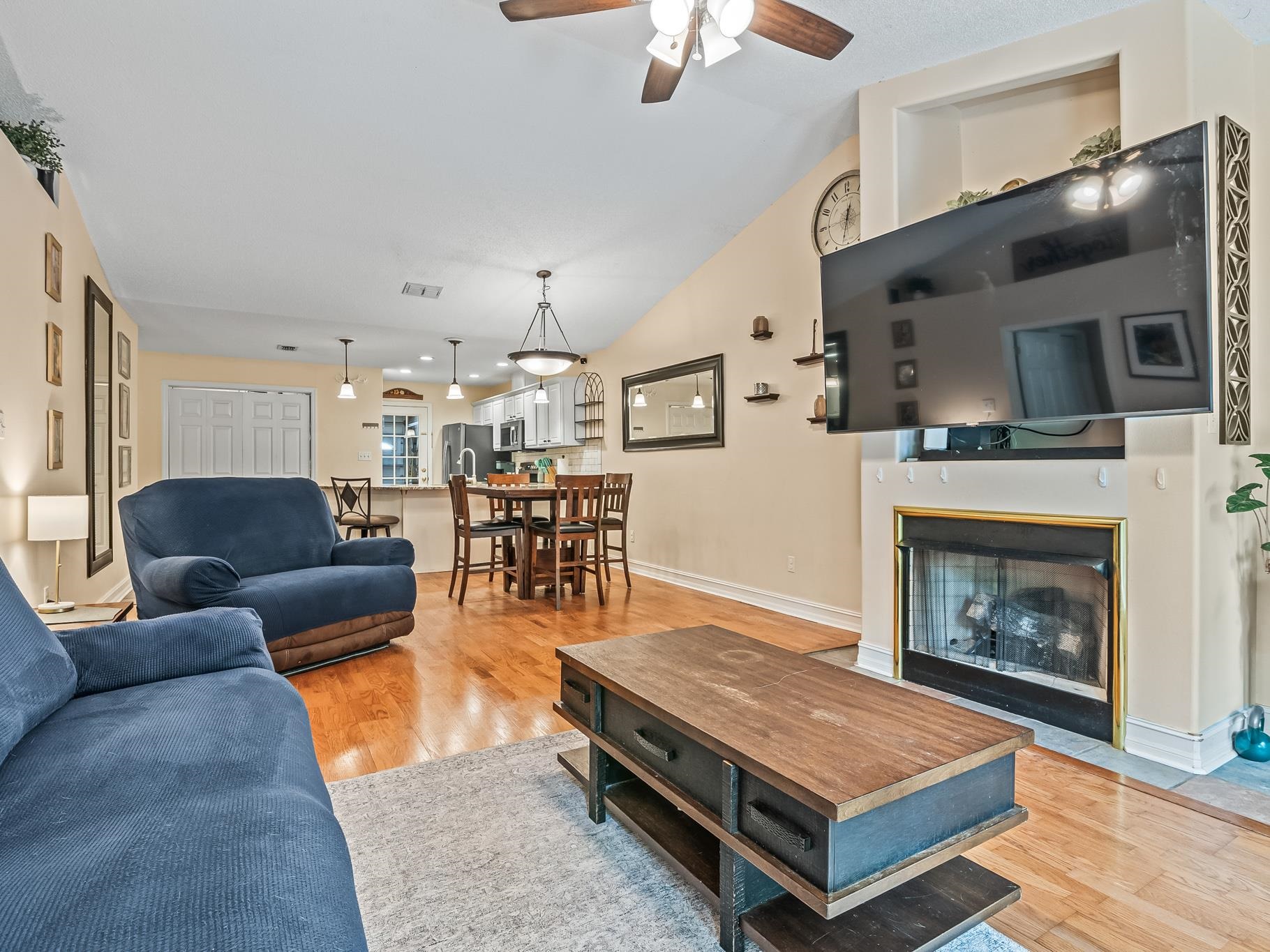 7214 Jaffrey Court