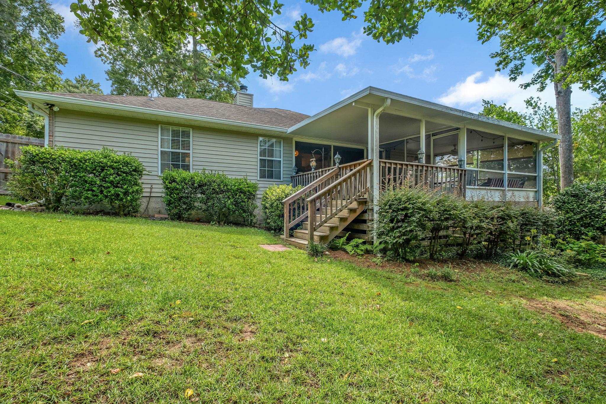 2035 White Ash Way