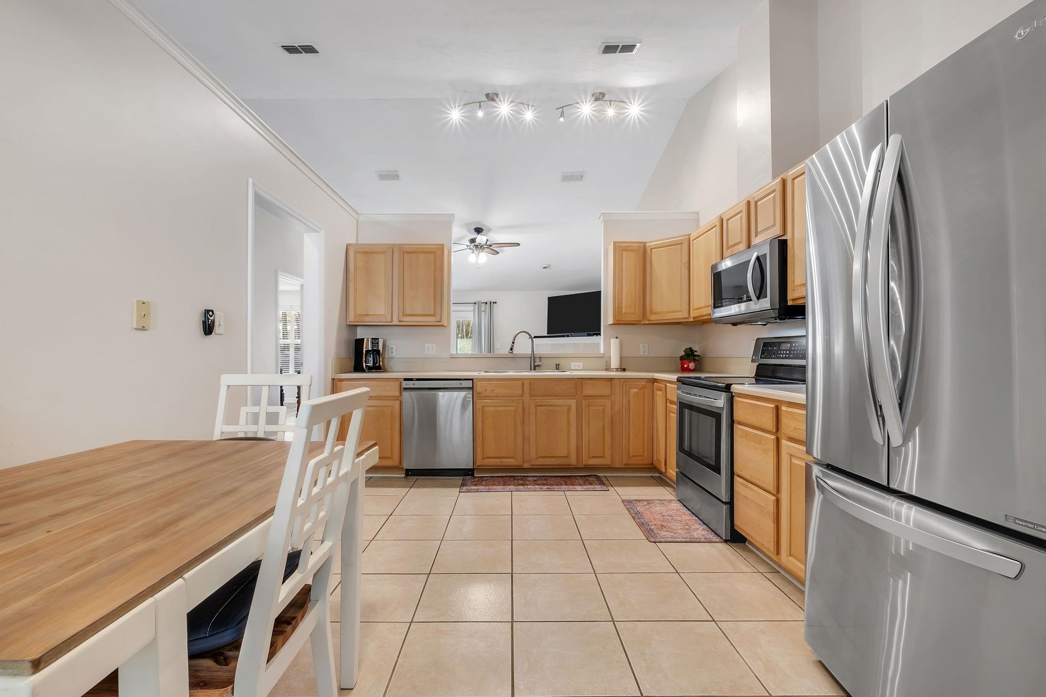 7985 BRIARCREEK Road