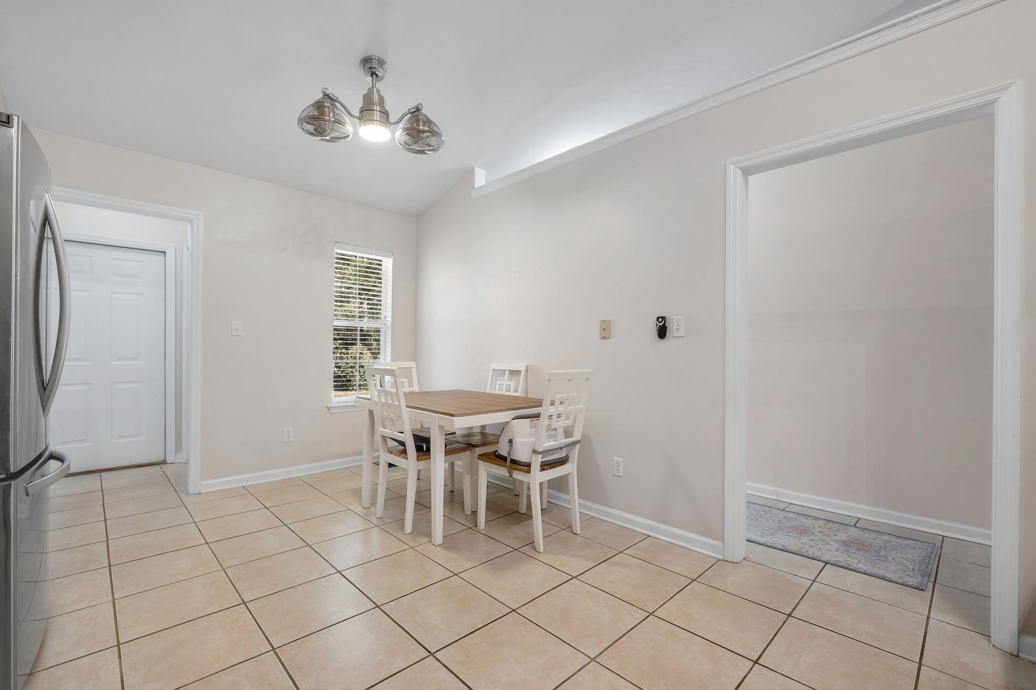 7985 BRIARCREEK Road