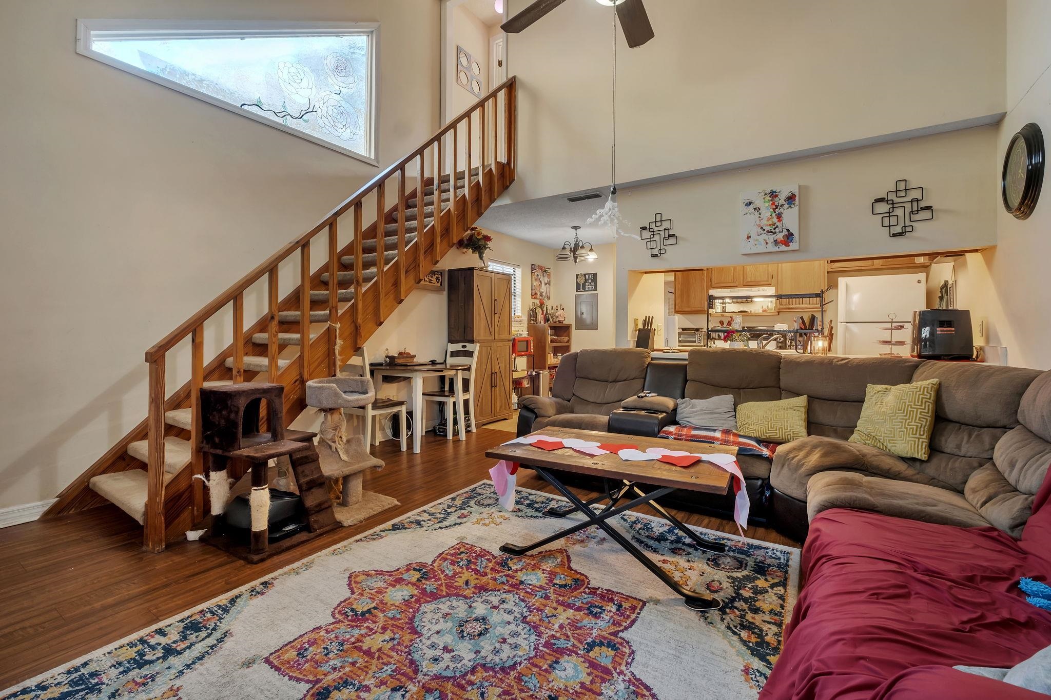 2711 Via Milano Avenue Unit: A