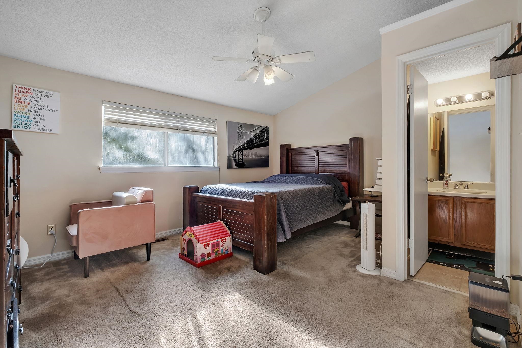 2711 Via Milano Avenue Unit: A
