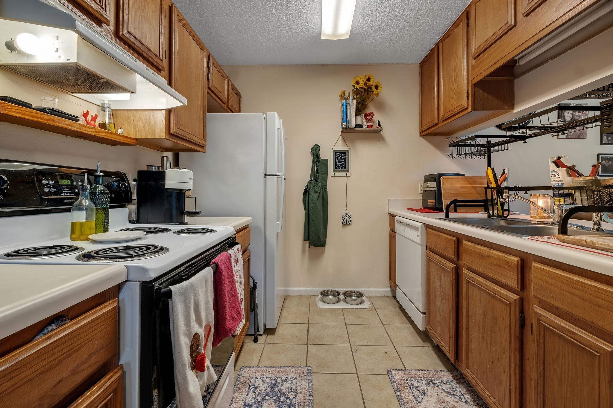 2711 Via Milano Avenue Unit: A