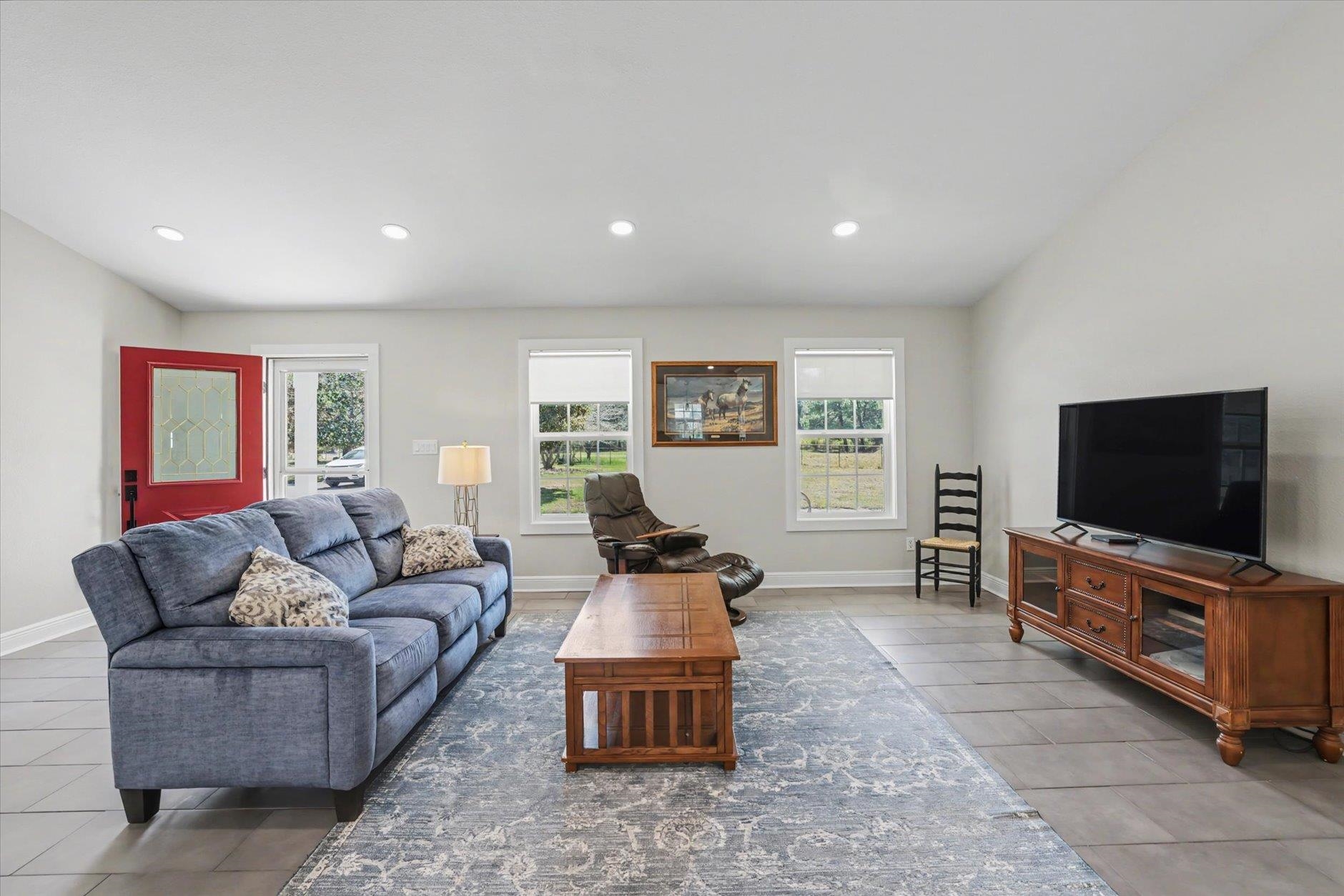 2184 Tram Road
