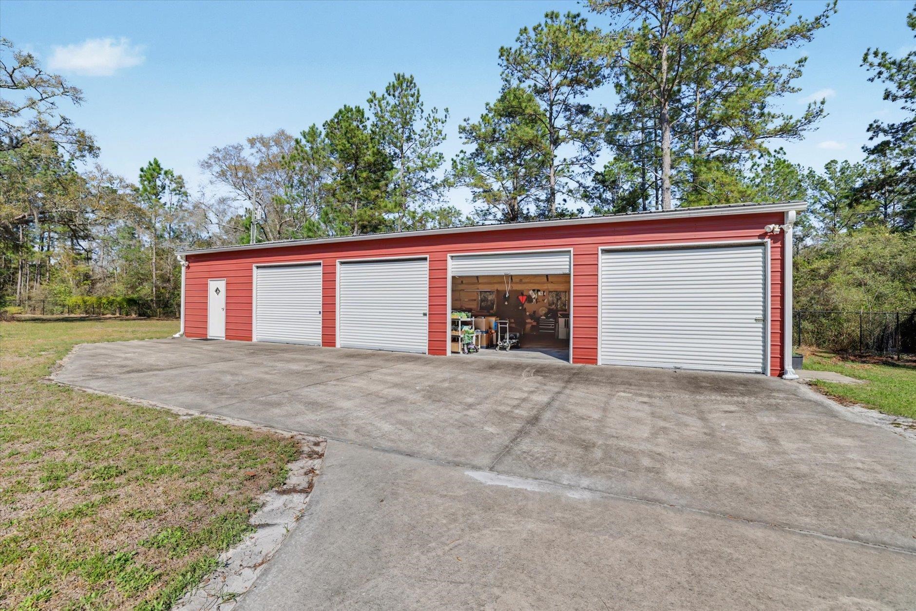 2184 Tram Road
