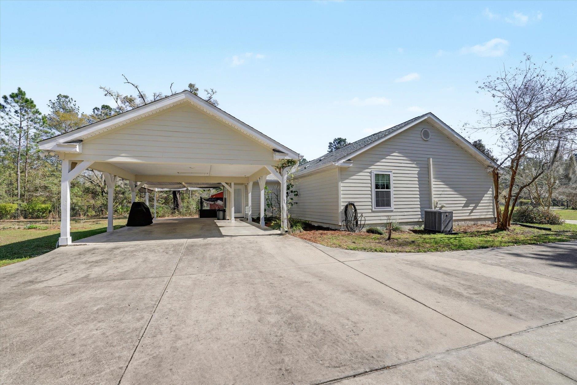 2184 Tram Road