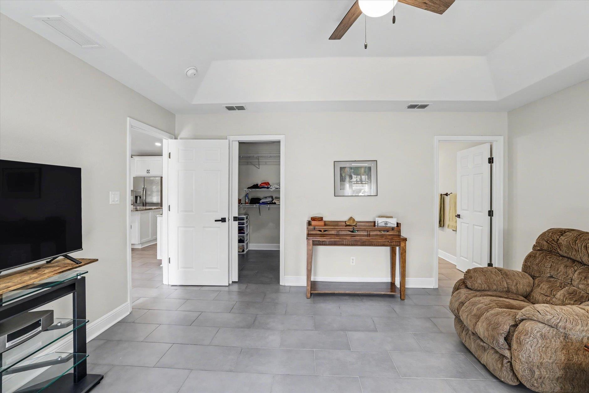 2184 Tram Road
