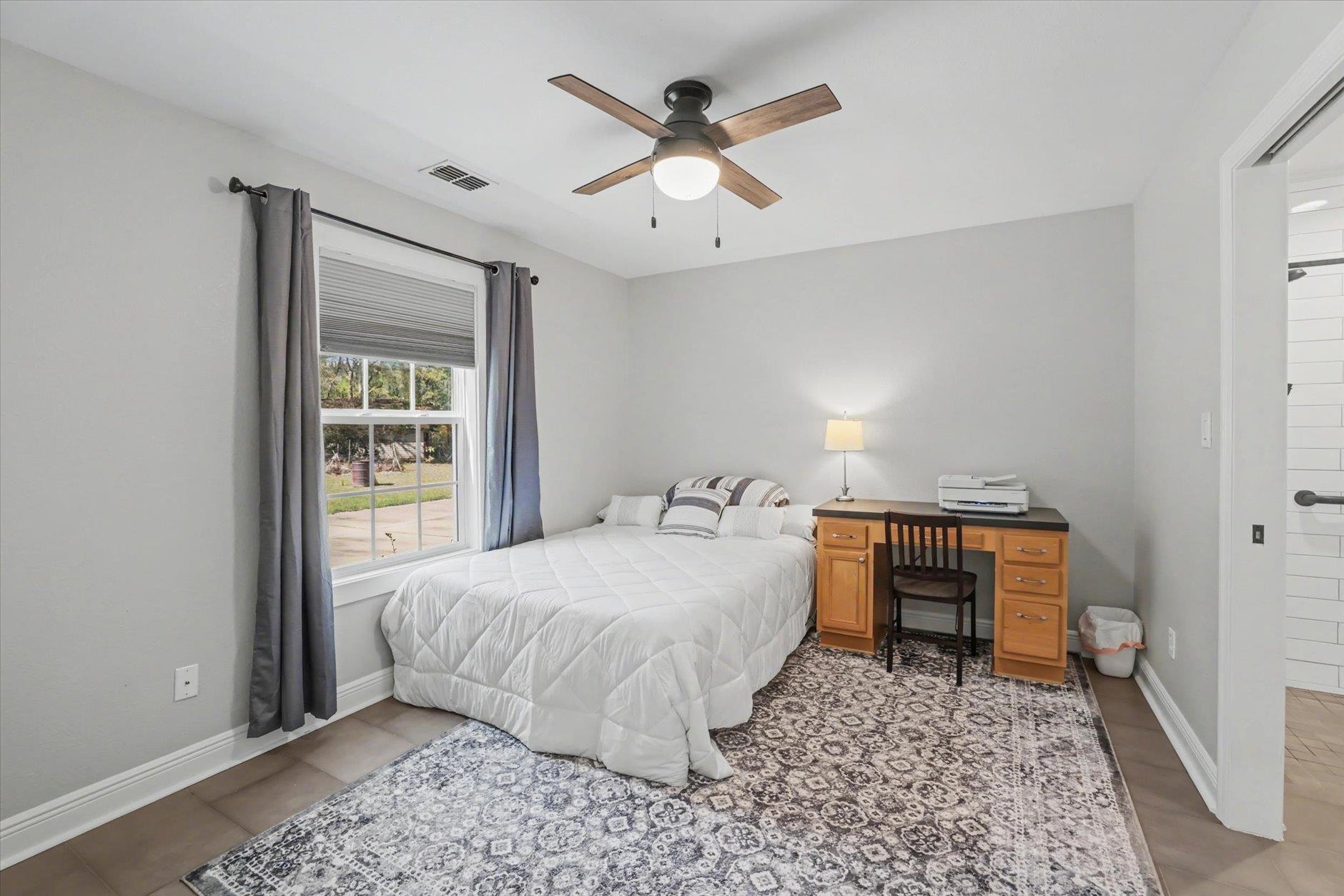 2184 Tram Road