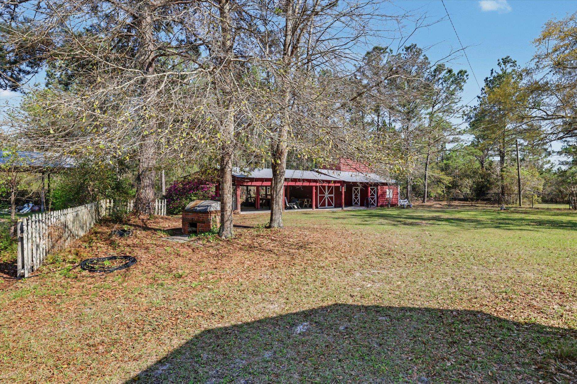 2184 Tram Road