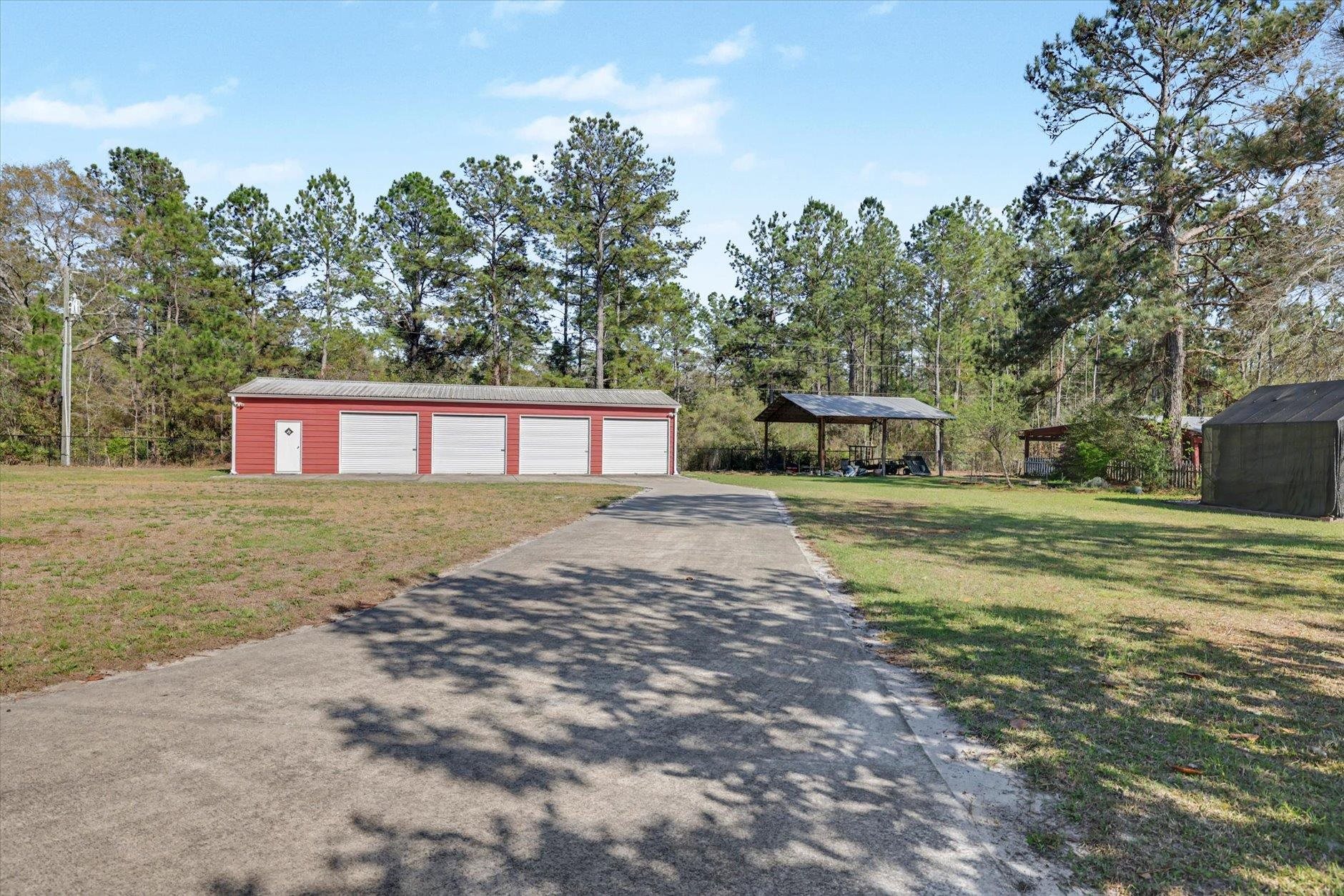 2184 Tram Road
